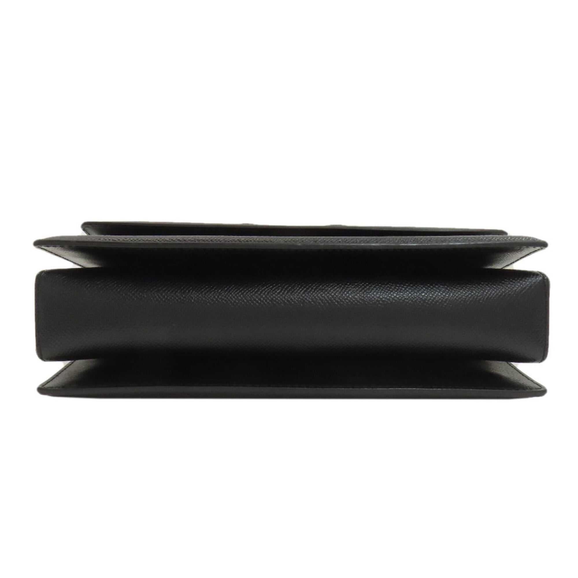 Salvatore Ferragamo Black Leather Shoulder Bag (Pre-Owned)