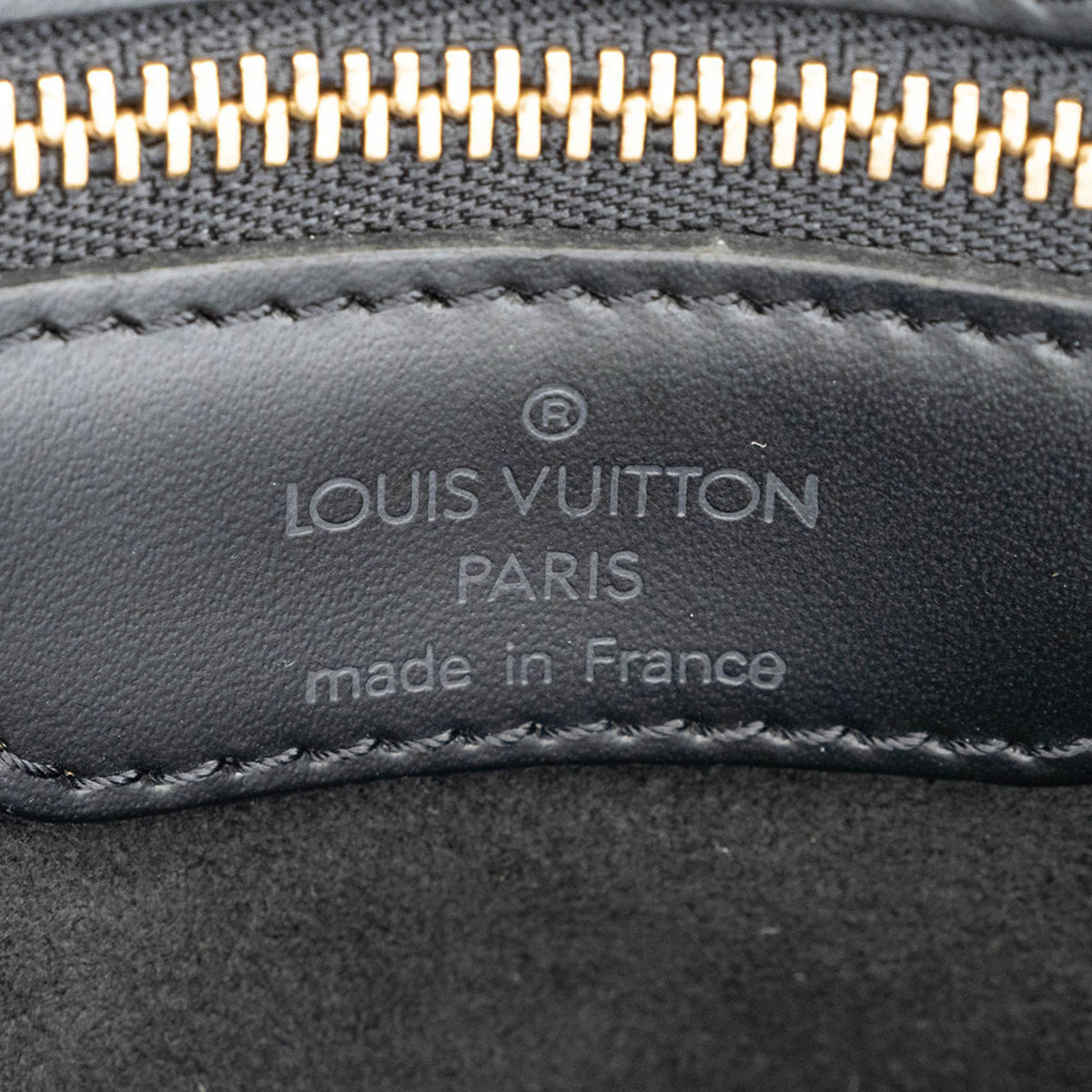 Louis Vuitton Noir Epi Leather Shoulder Bag (Pre-Owned)