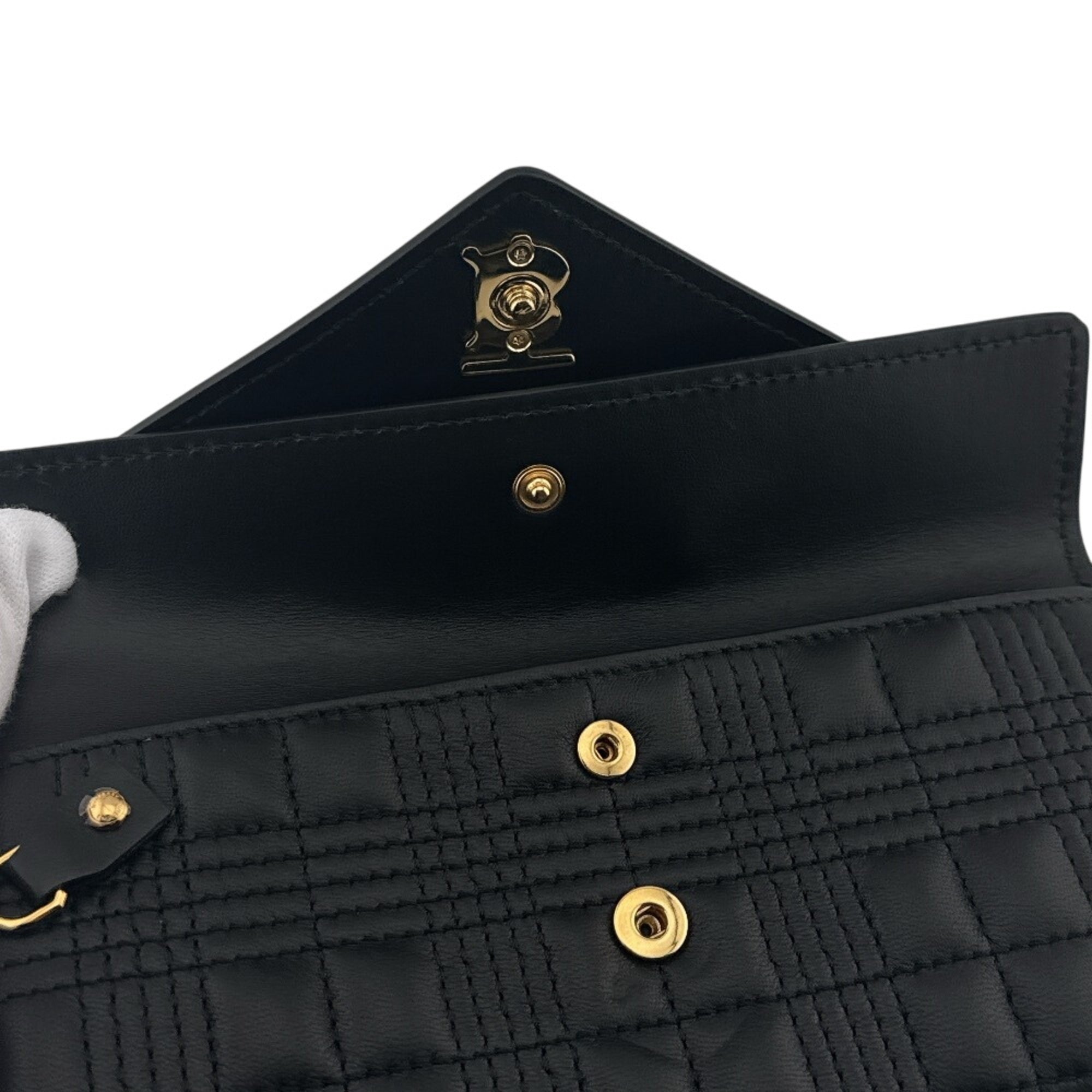 Burberry Black Leather Long Wallet (Bi-Fold) (Pre-Owned)