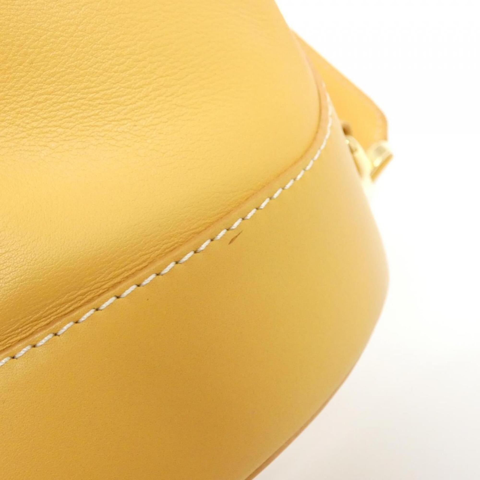 Loewe Yellow Leather Shoulder Bag (Pre-Owned)