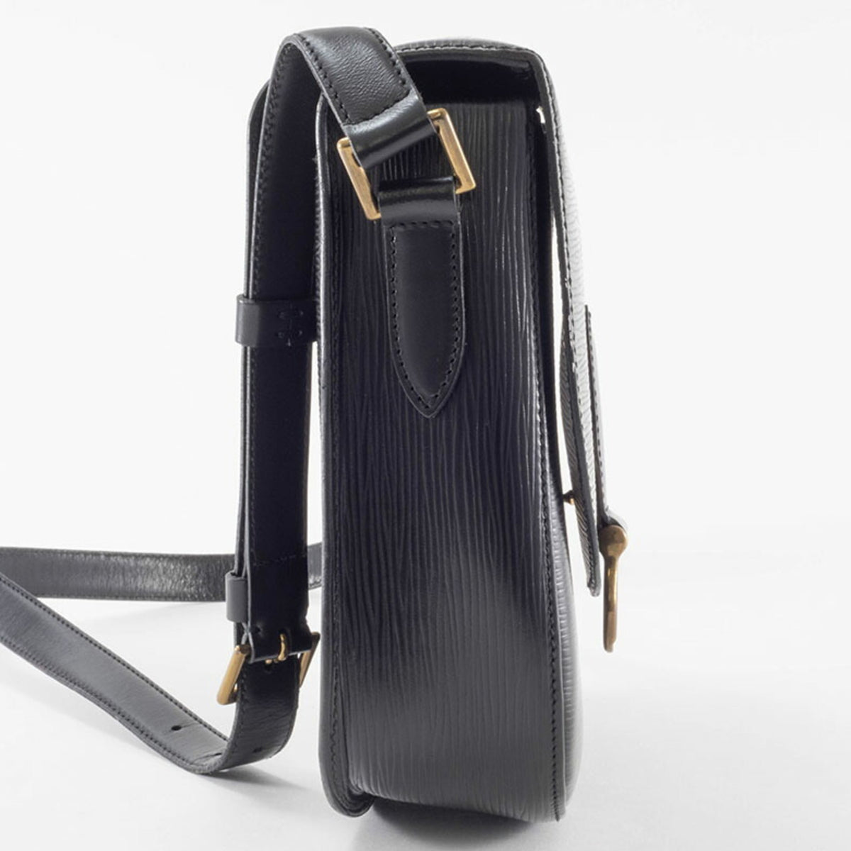 Louis Vuitton Black Epi Leather Shoulder Bag (Pre-Owned)