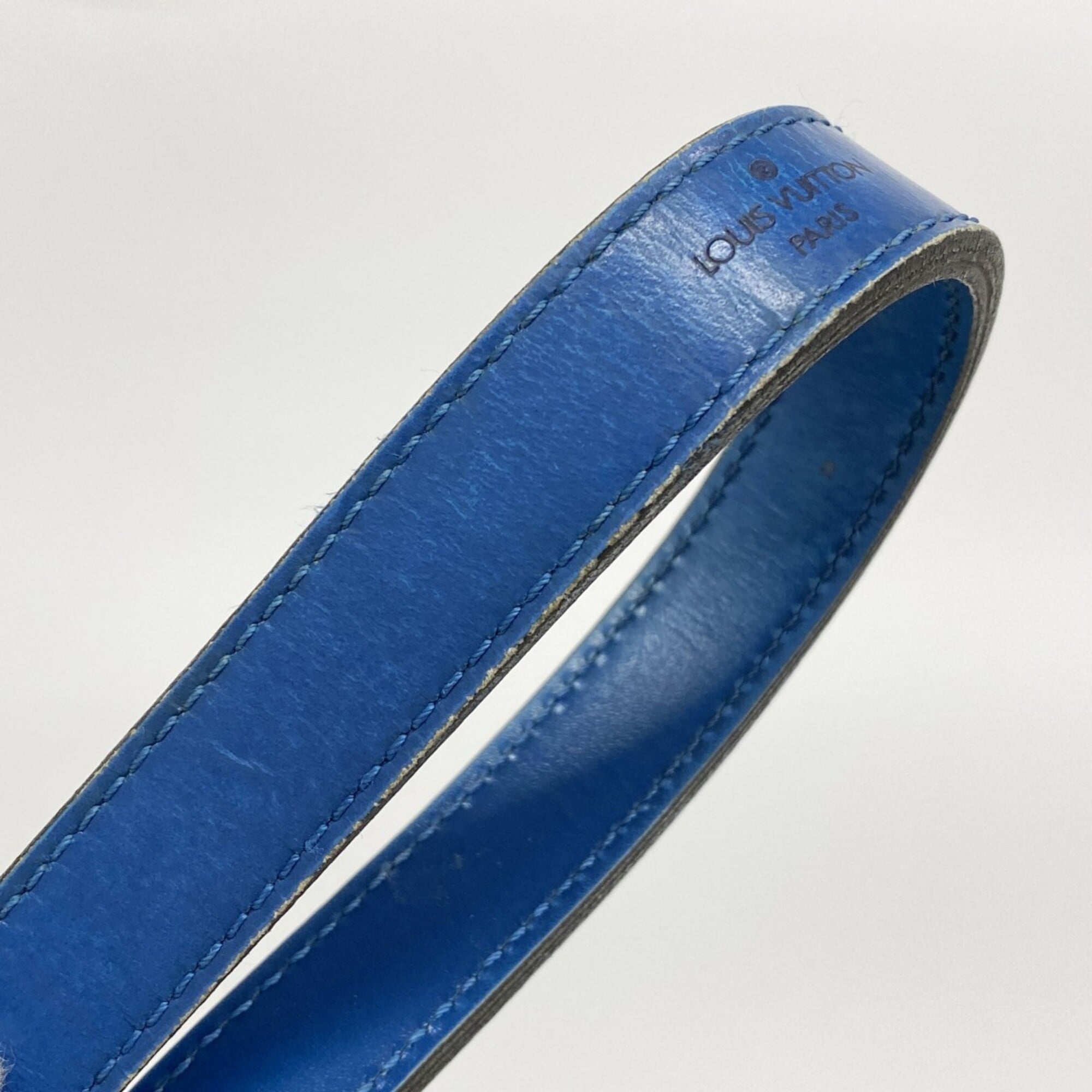 Louis Vuitton Toledo Blue Shoulder Bag (Pre-Owned)