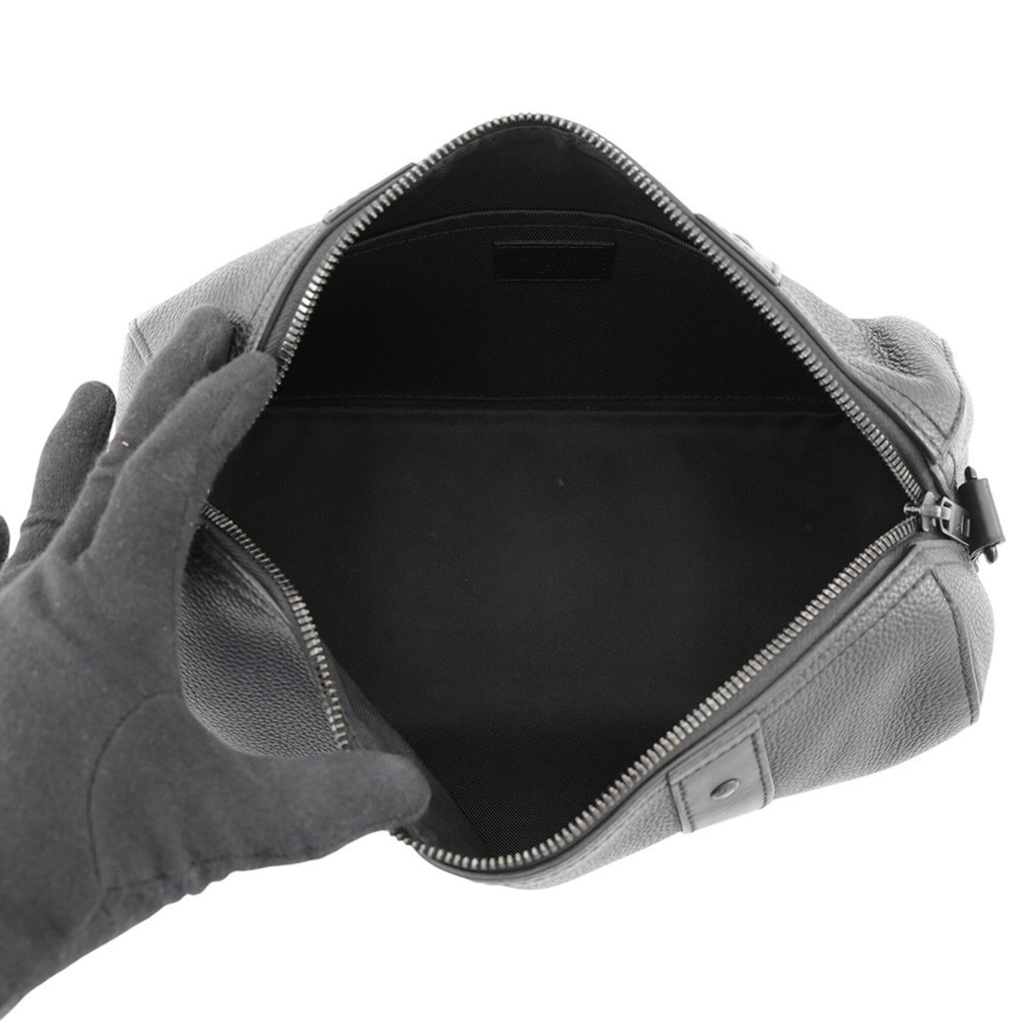 Louis Vuitton Noir Leather Shoulder Bag (Pre-Owned)