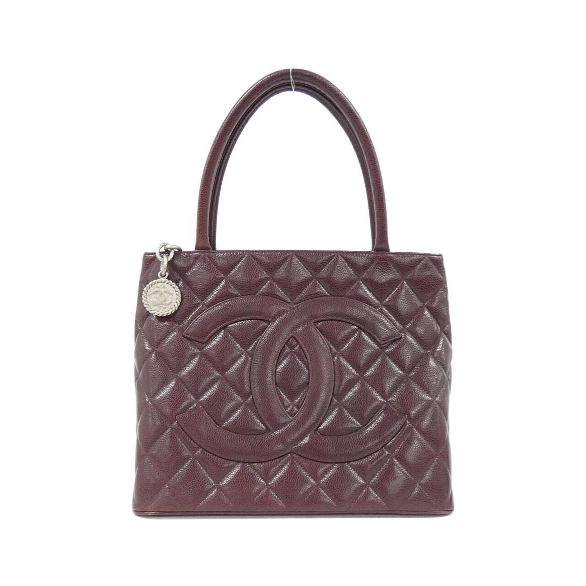 Chanel Bordeaux Grained Calfskin Handbag (Pre-Owned)