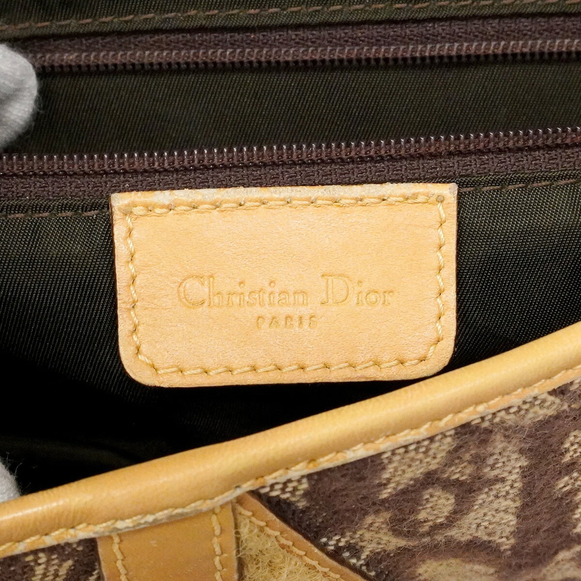 Christian Dior Brown Canvas Handbag (Pre-Owned)