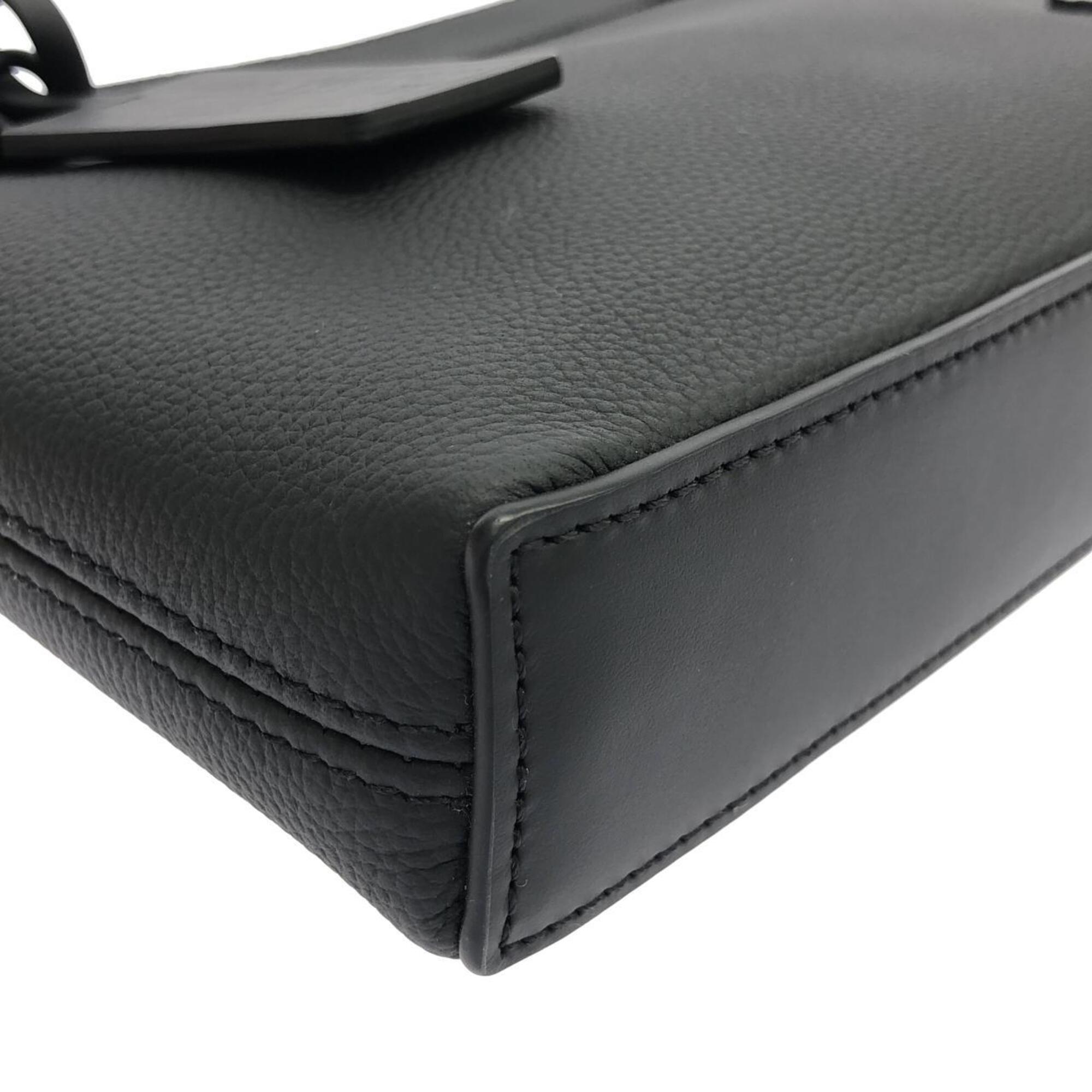 Louis Vuitton Black Leather Pouch (Pre-Owned)