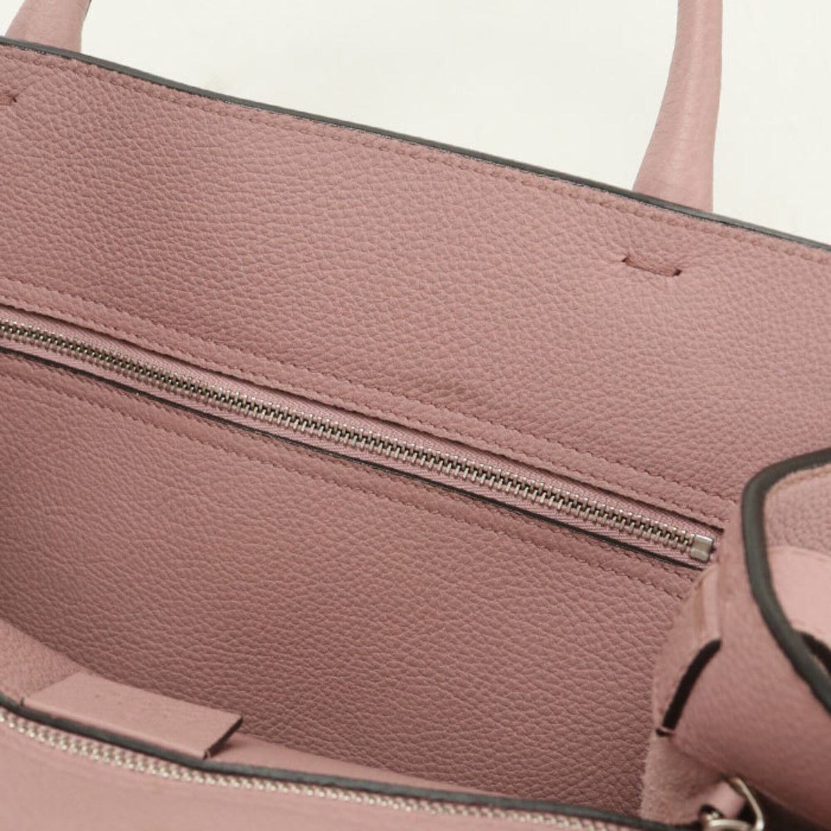 Gucci Pink Leather Handbag (Pre-Owned)
