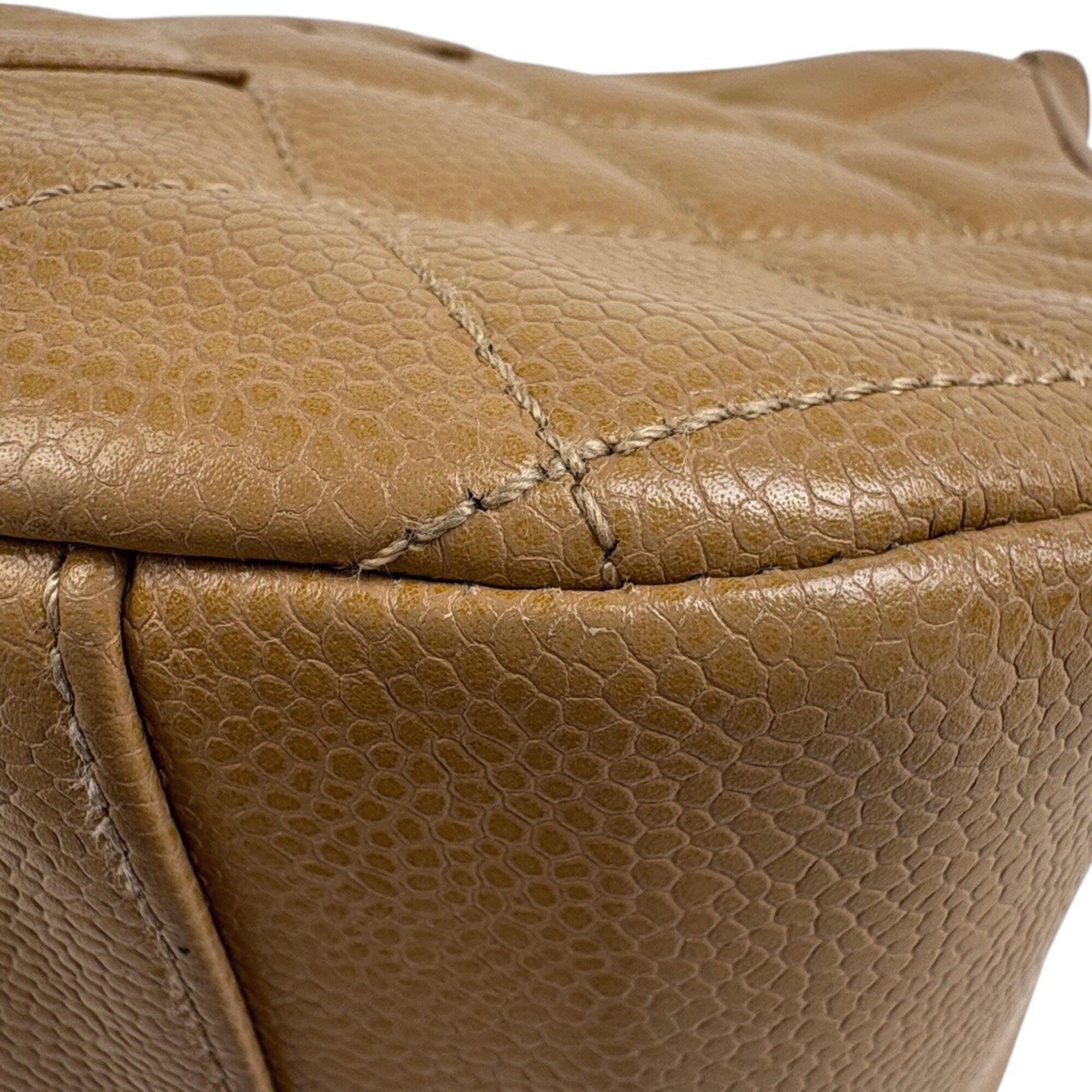 Chanel Matelasse Beige Grained Calfskin Shoulder Bag (Pre-Owned)