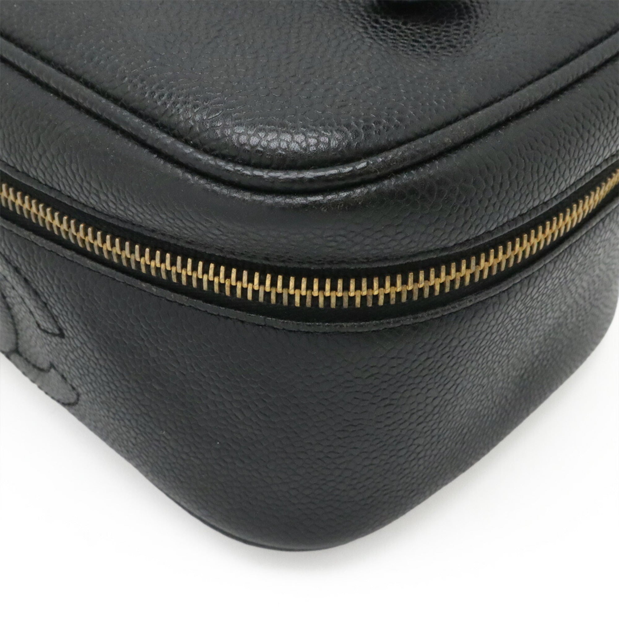 Chanel Black Grained Calfskin Handbag Pouch Vanity Bag (Pre-Owned)