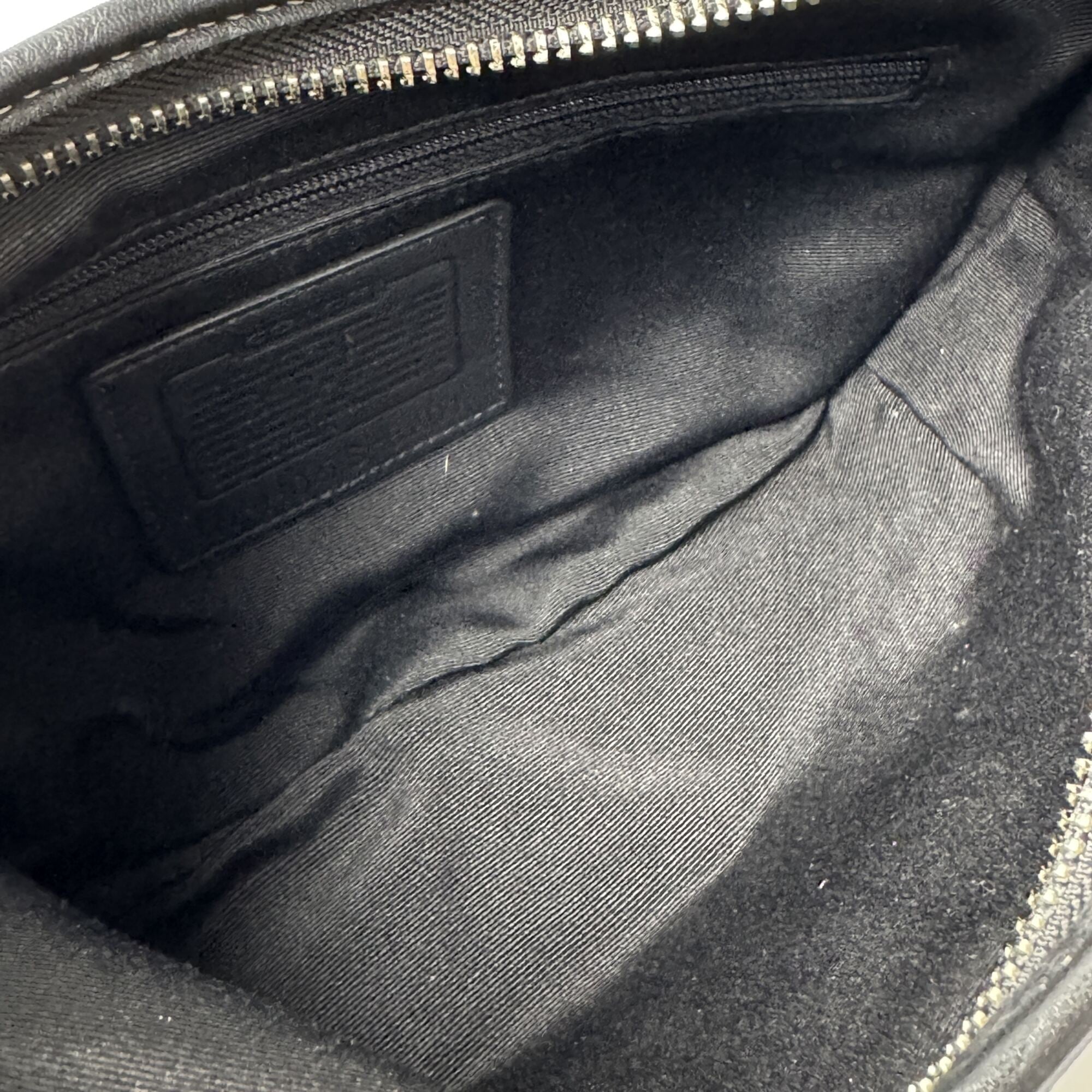 Coach Black Leather Handbag Shoulder Bag (Pre-Owned)