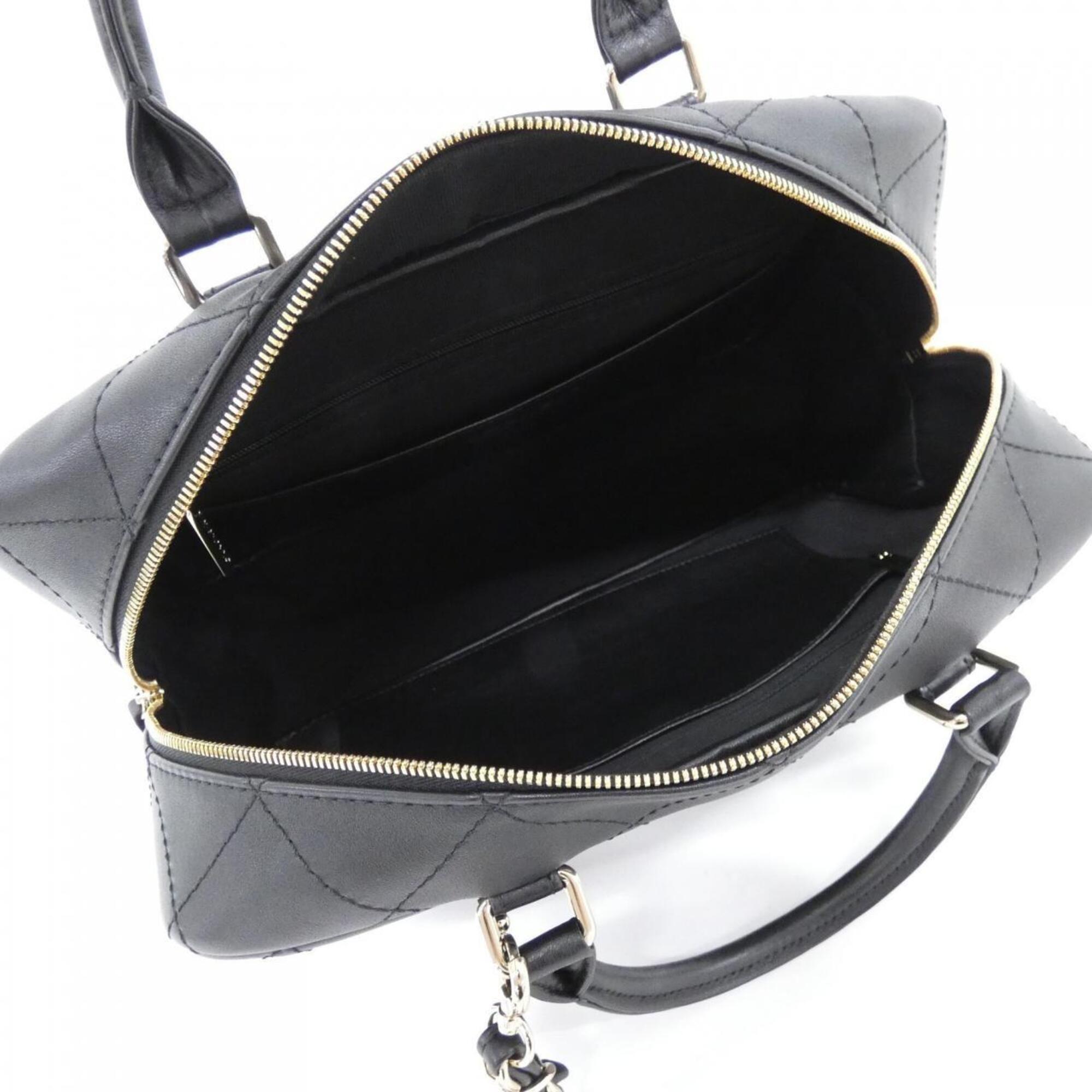 Chanel Black Leather Handbag (Pre-Owned)