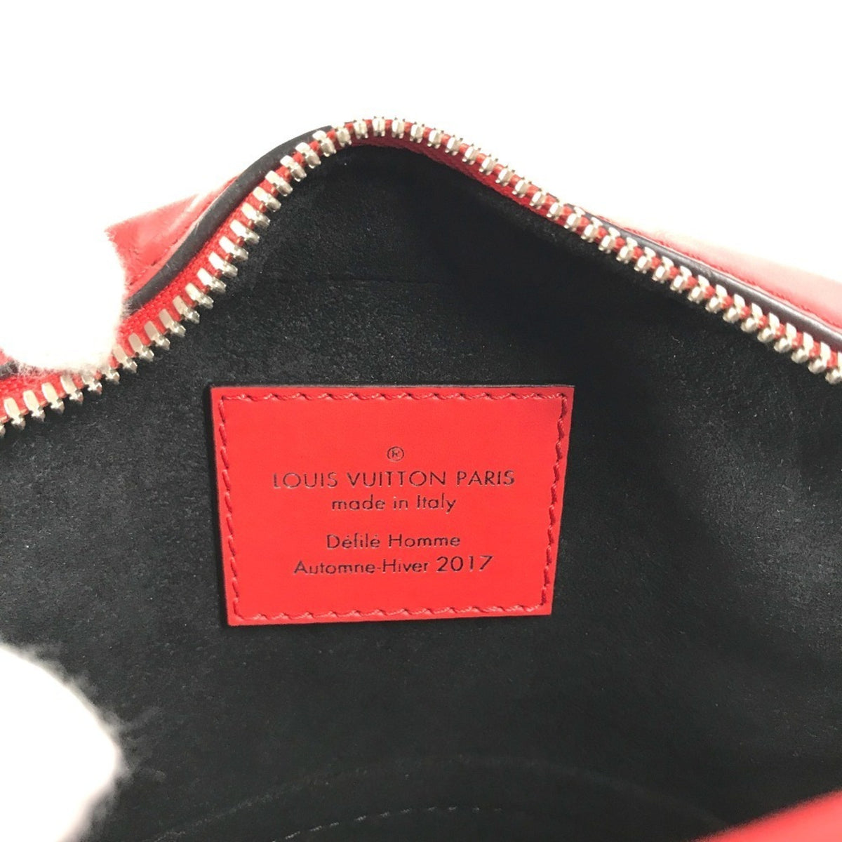 Louis Vuitton Red Color White Epi Leather Pochette Shoulder Bag (Pre-Owned)
