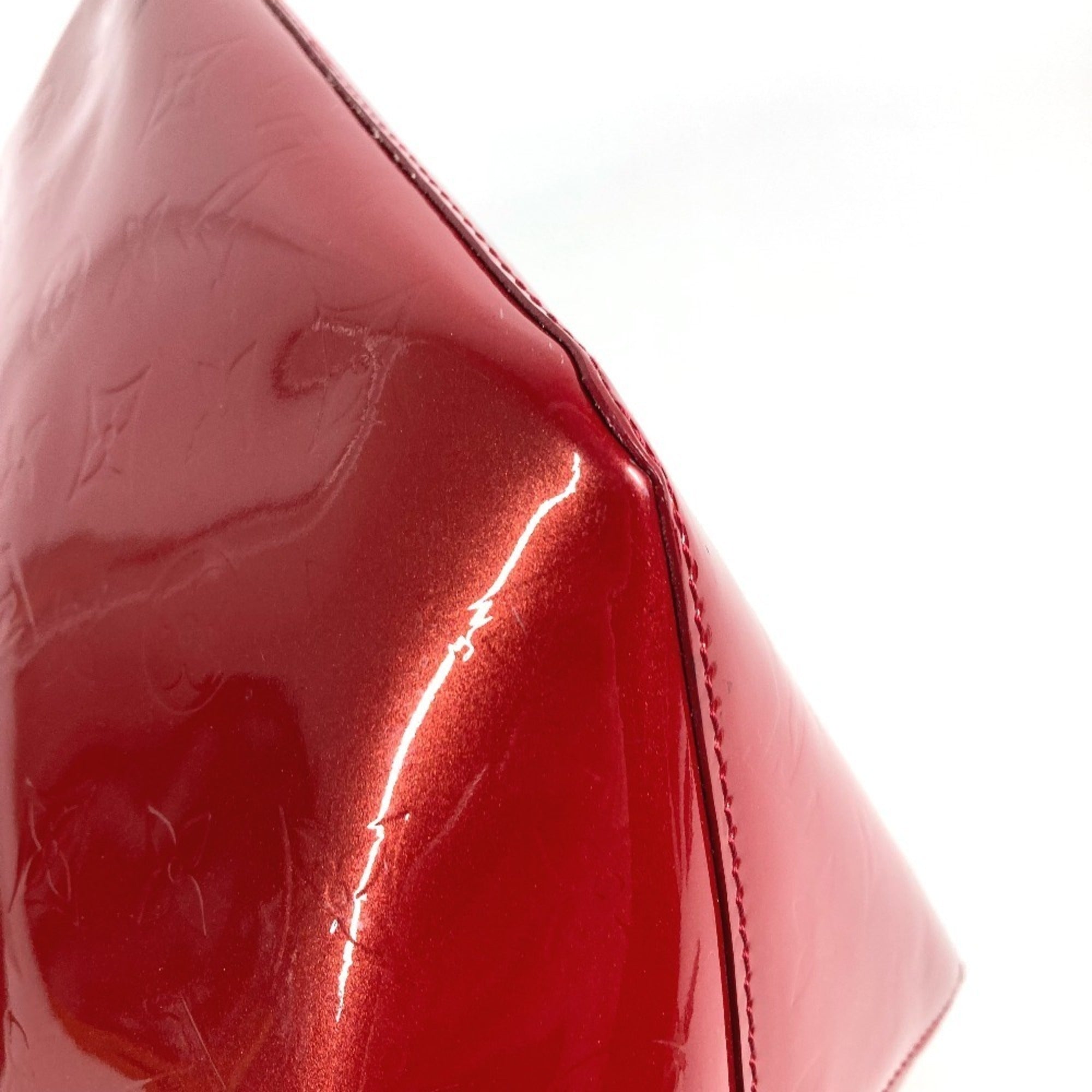 Louis Vuitton Pomme D'amour Red Color Monogram Vernis Canvas Shoulder Bag Tote Bag (Pre-Owned)