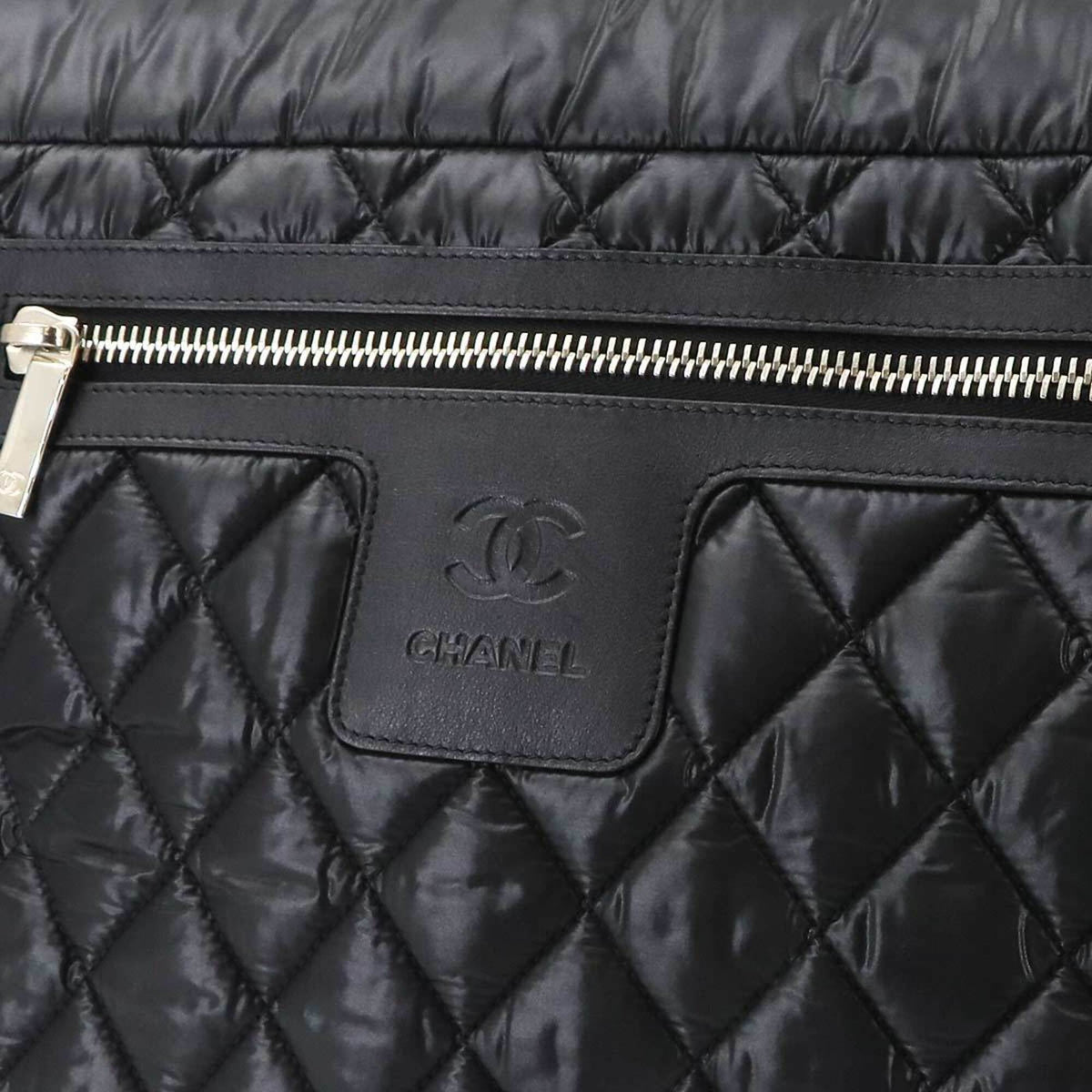 Chanel Black Nylon Leather Handbag Shoulder Bag (Pre-Owned)