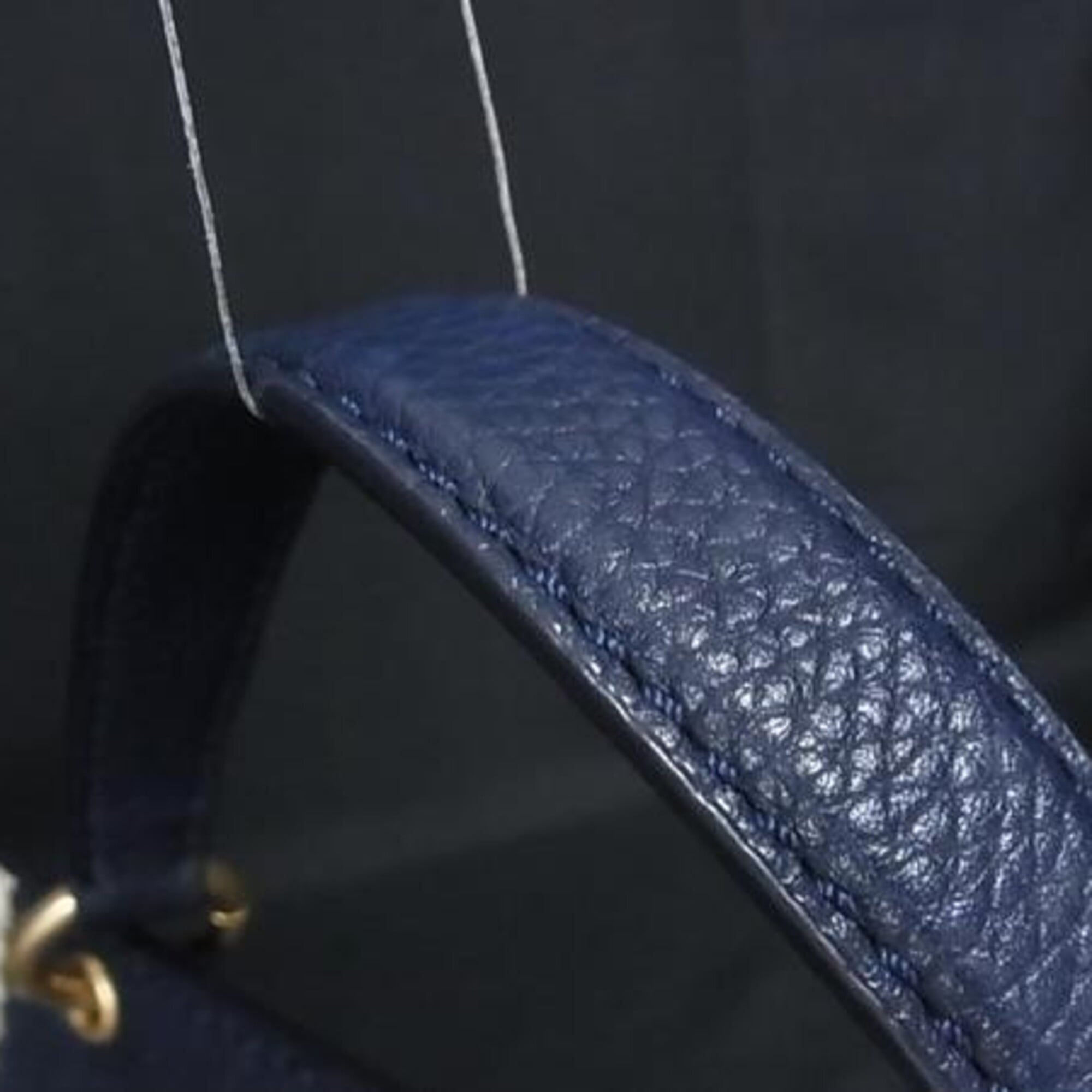 Tory Burch Ivory Navy Leather Shoulder Bag (Pre-Owned)
