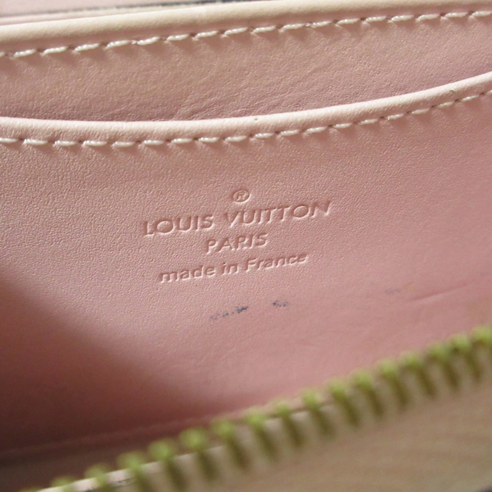 Louis Vuitton Monogram Vernis Beige Monogram Vernis Coin Purse/Coin Case (Pre-Owned)