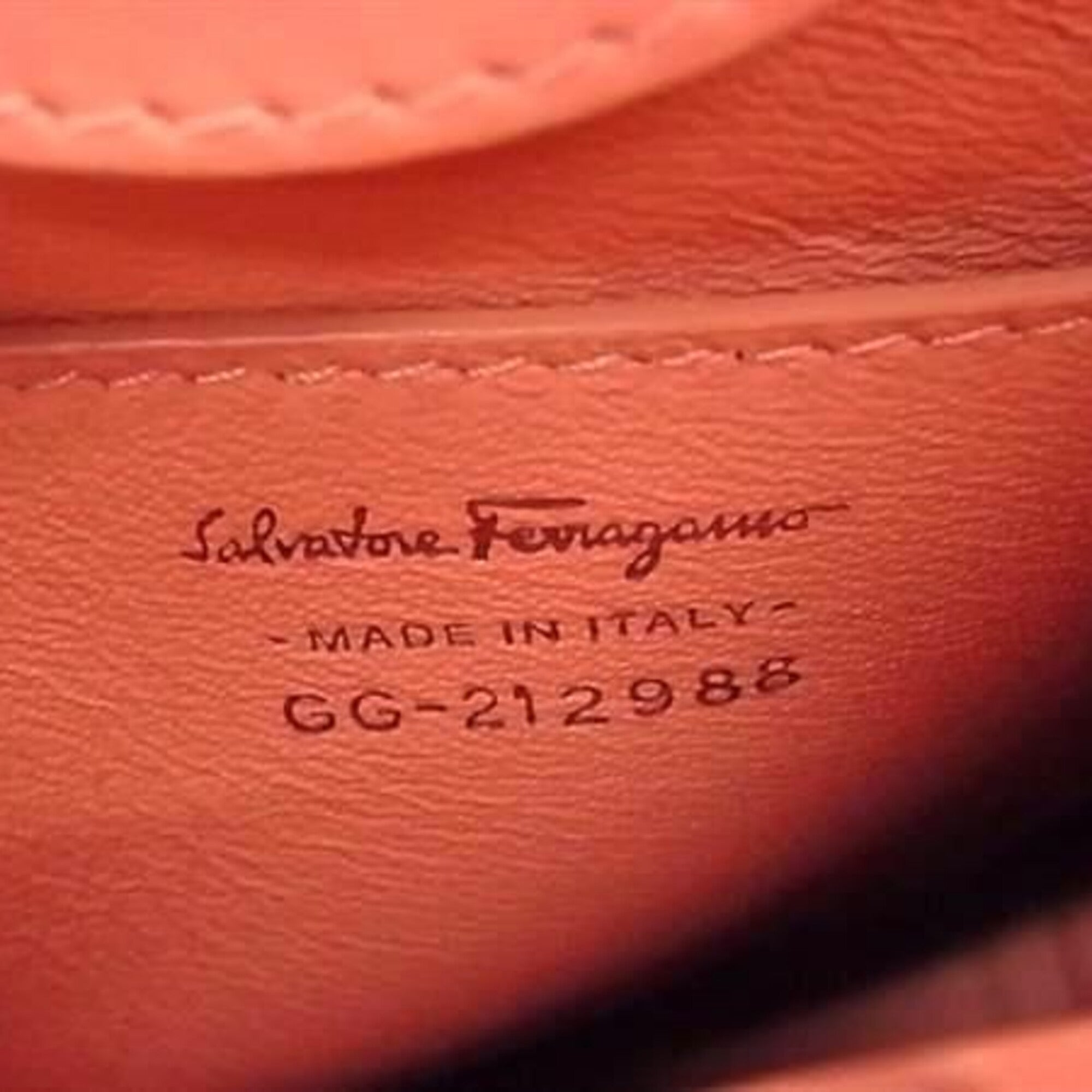Salvatore Ferragamo Pink Leather Handbag Shoulder Bag (Pre-Owned)