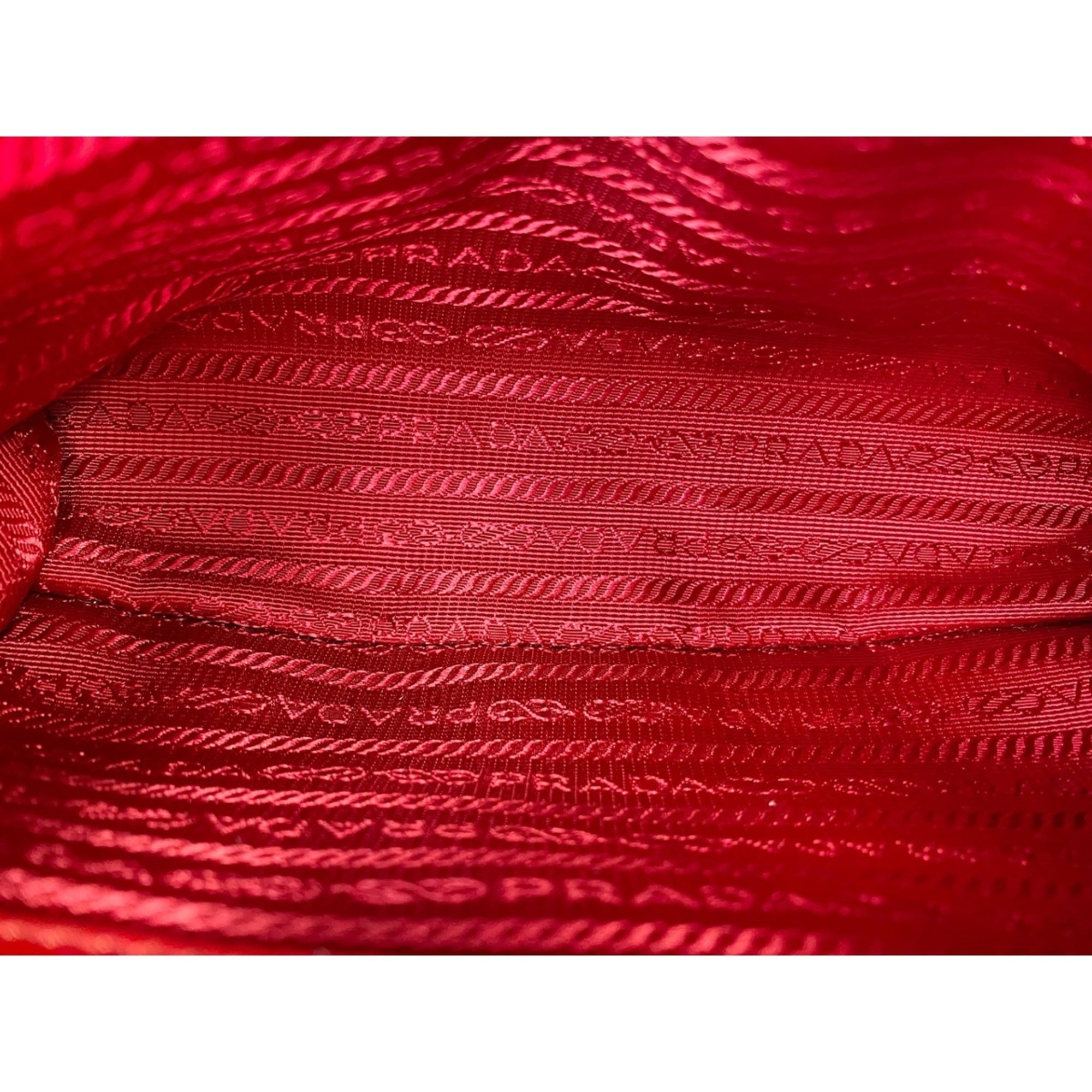 Prada Red Color Shoulder Bag (Pre-Owned)