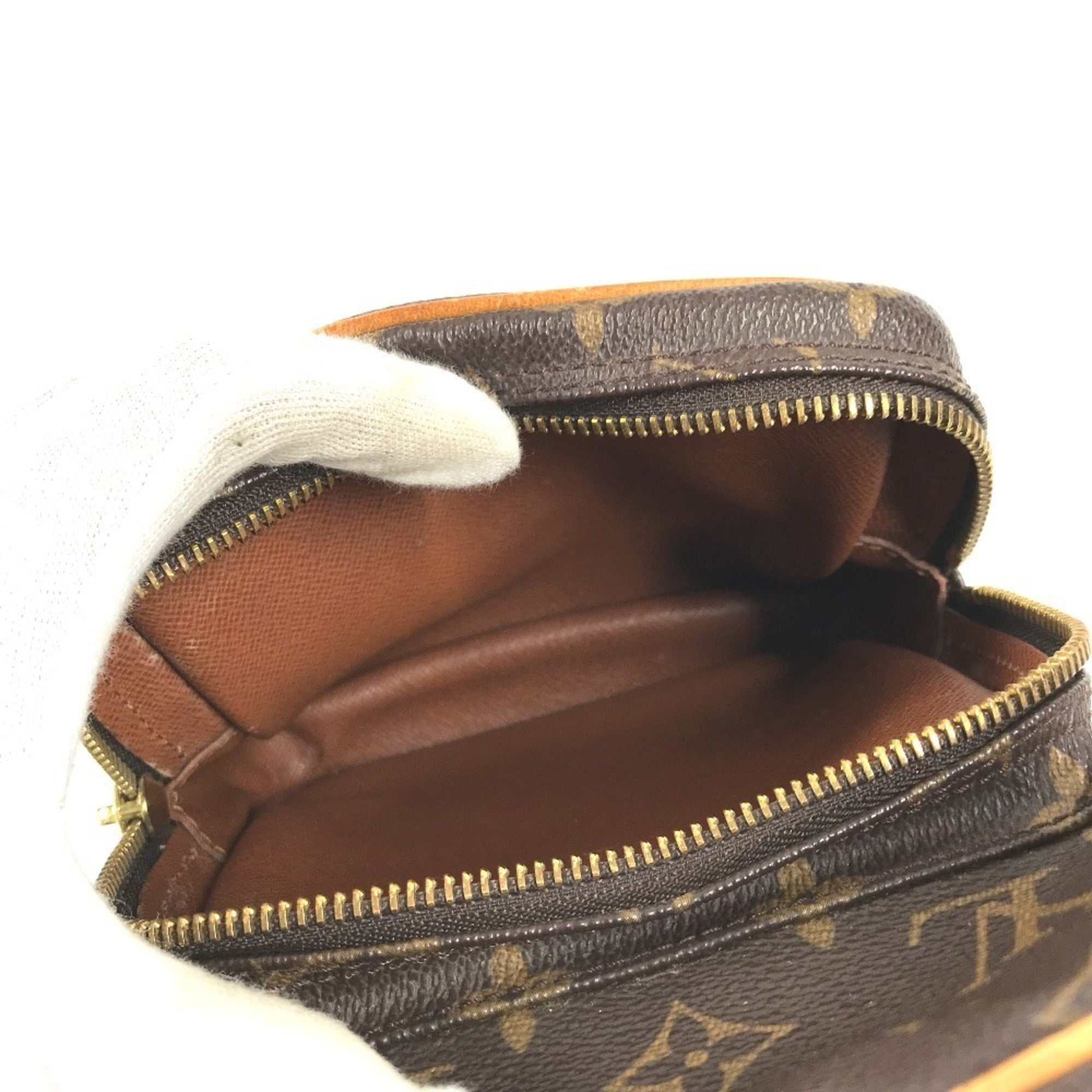 Louis Vuitton Monogram Brown Monogram Pochette Shoulder Bag (Pre-Owned)