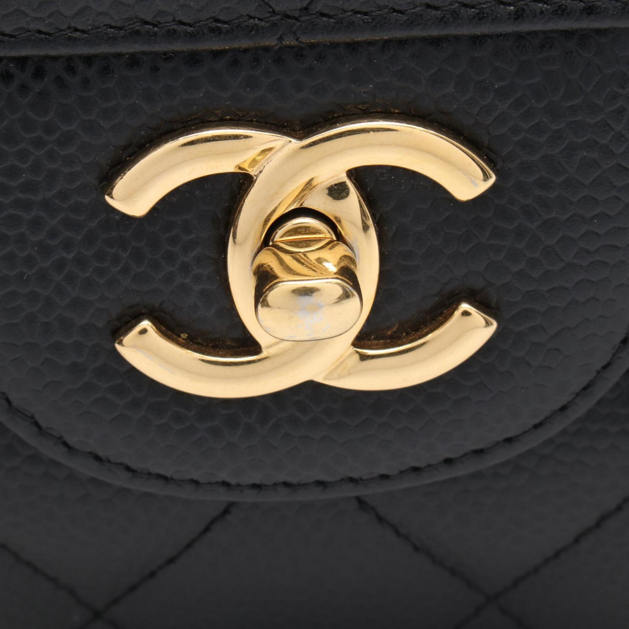 Chanel Black Grained Calfskin Handbag Shoulder Bag (Pre-Owned)