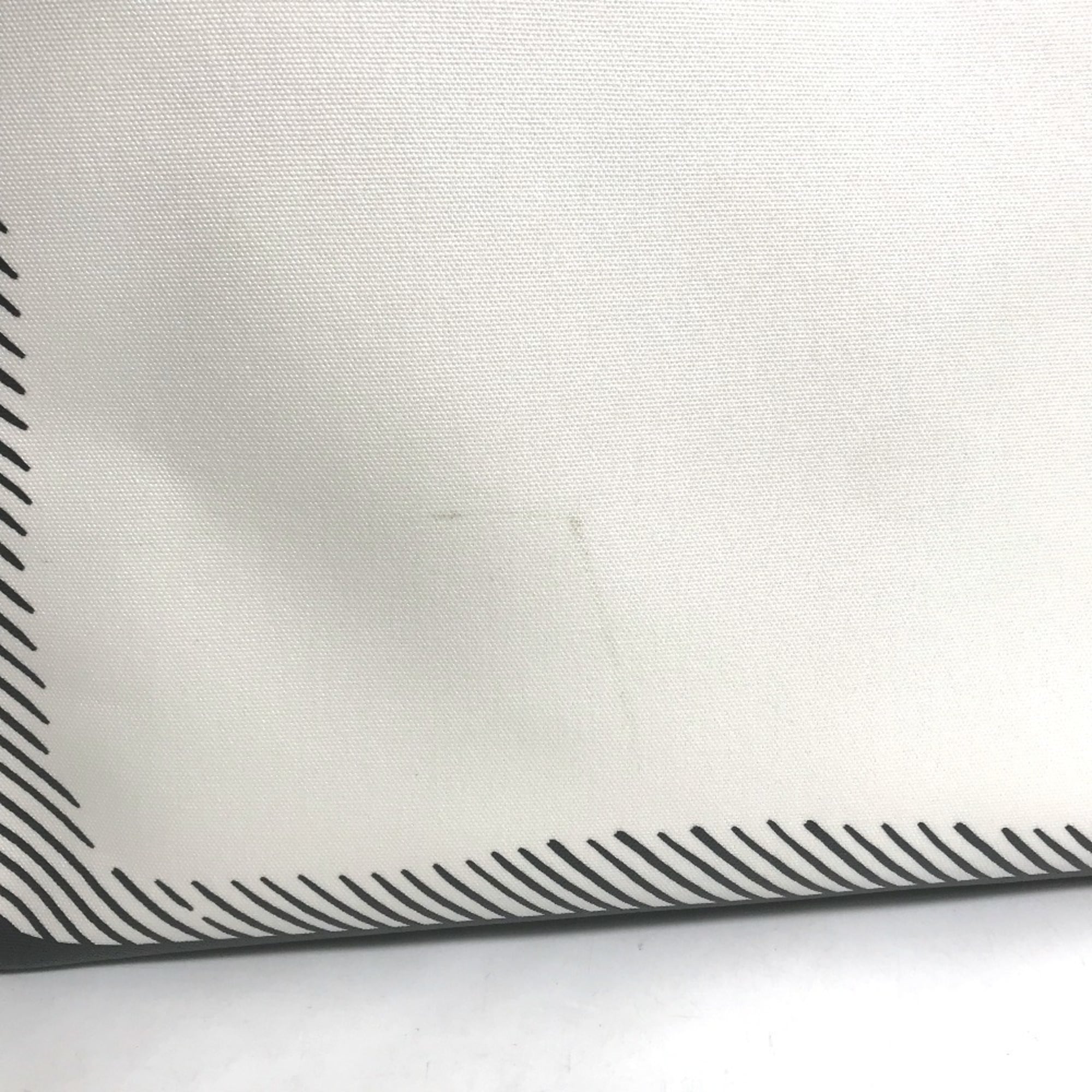 Fendi Black White Coated Canvas Handbag Tote Bag (Pre-Owned)