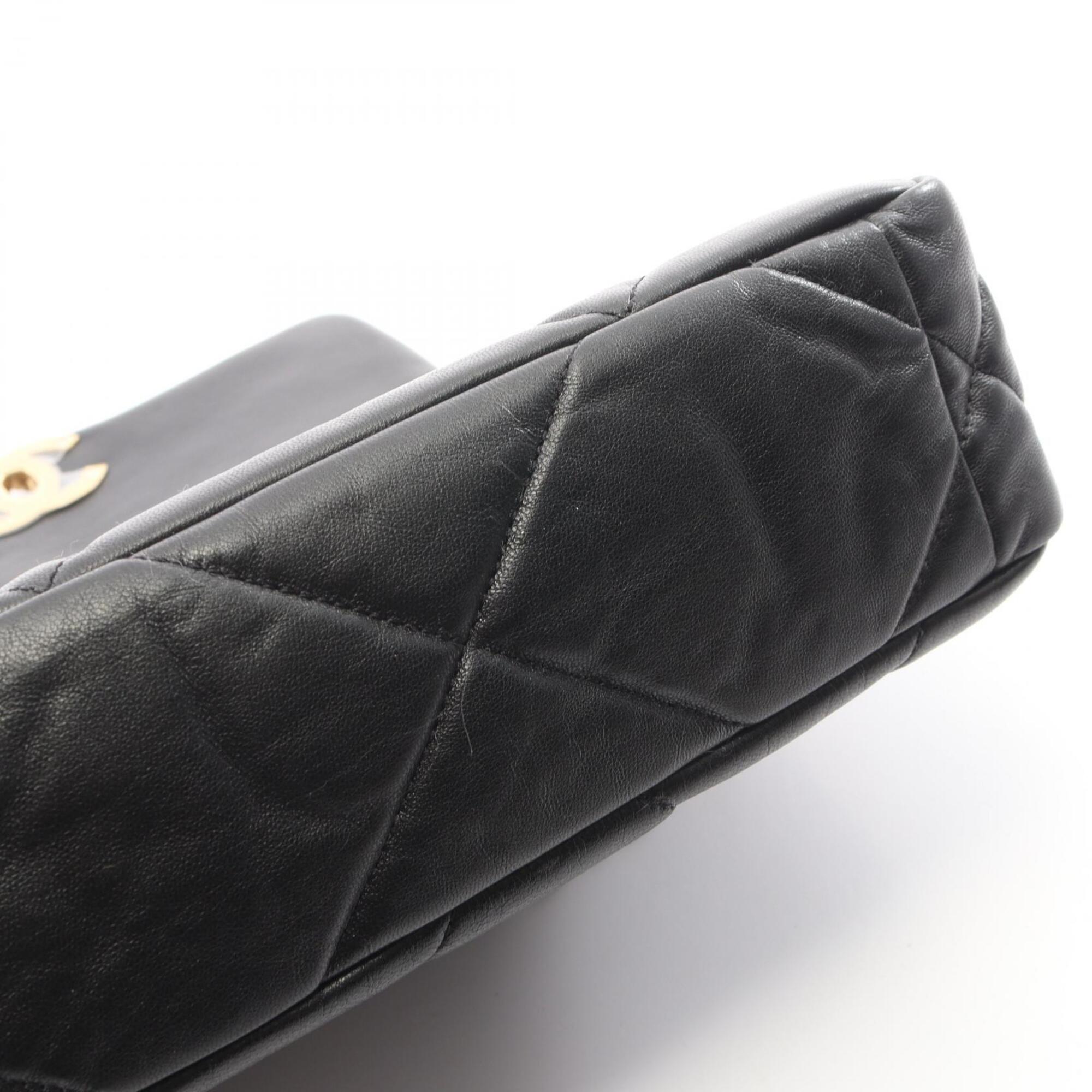 Chanel Black Leather Handbag Shoulder Bag (Pre-Owned)