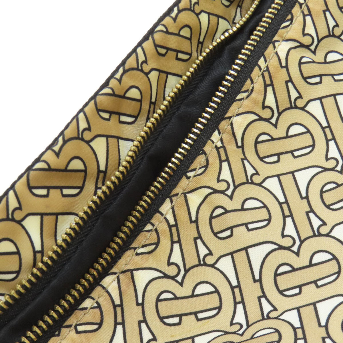 Burberry Beige Nylon Sling Bag (Pre-Owned)