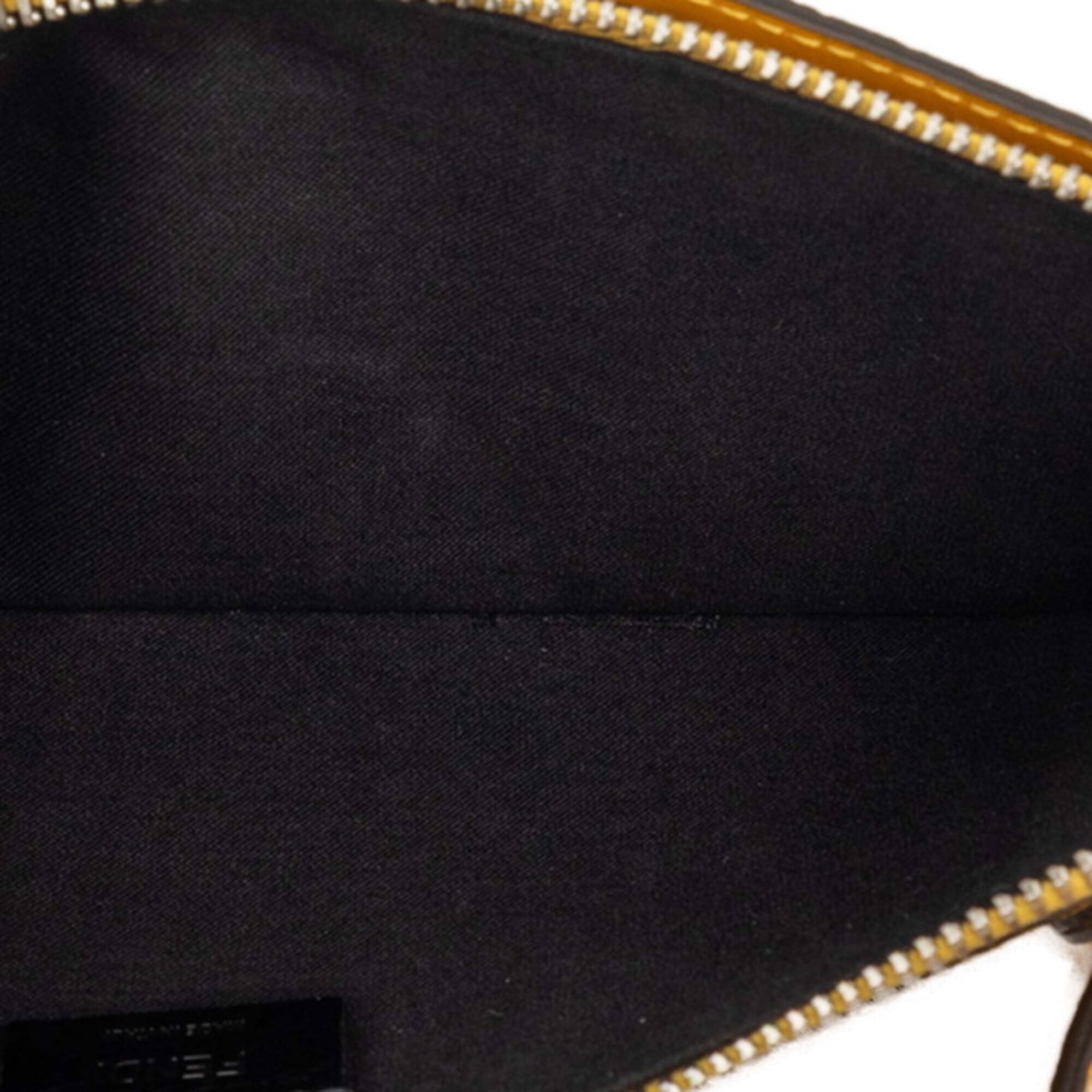 Fendi Yellow Leather Pochette Shoulder Bag (Pre-Owned)