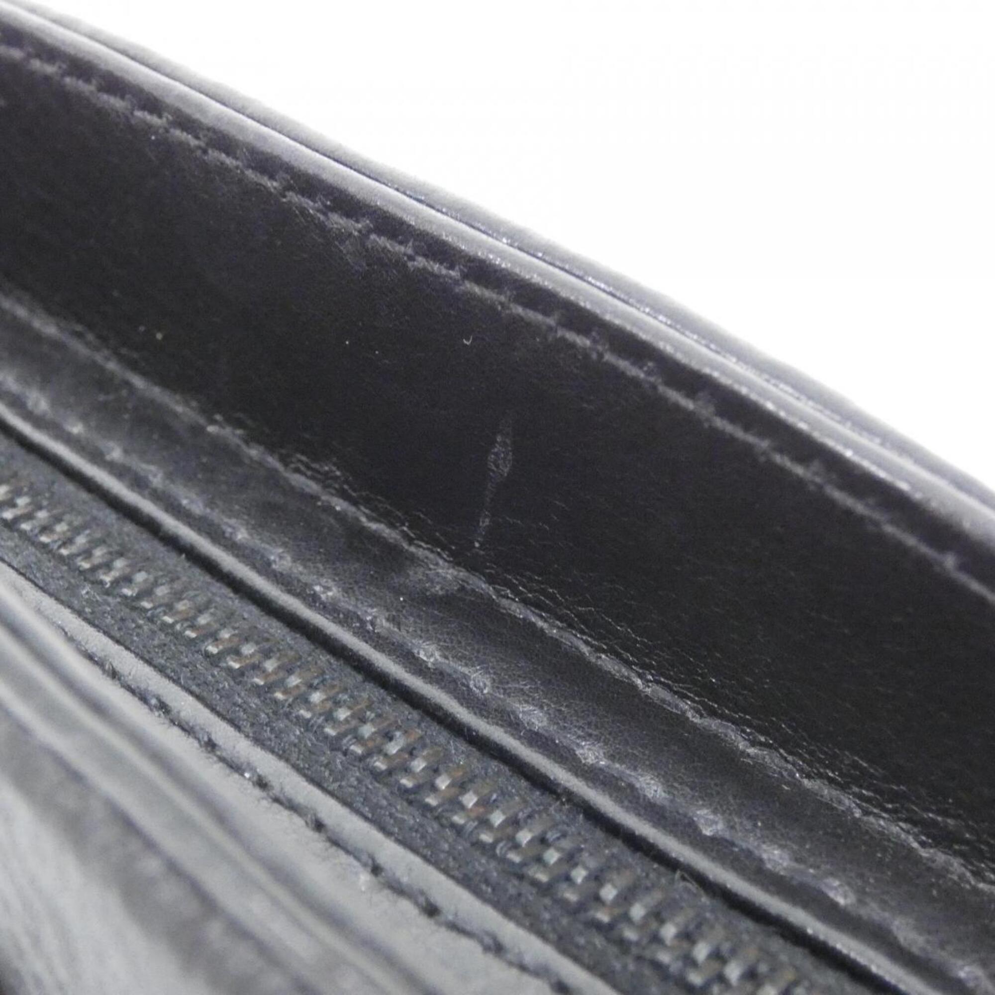 Chanel Black Leather Handbag (Pre-Owned)