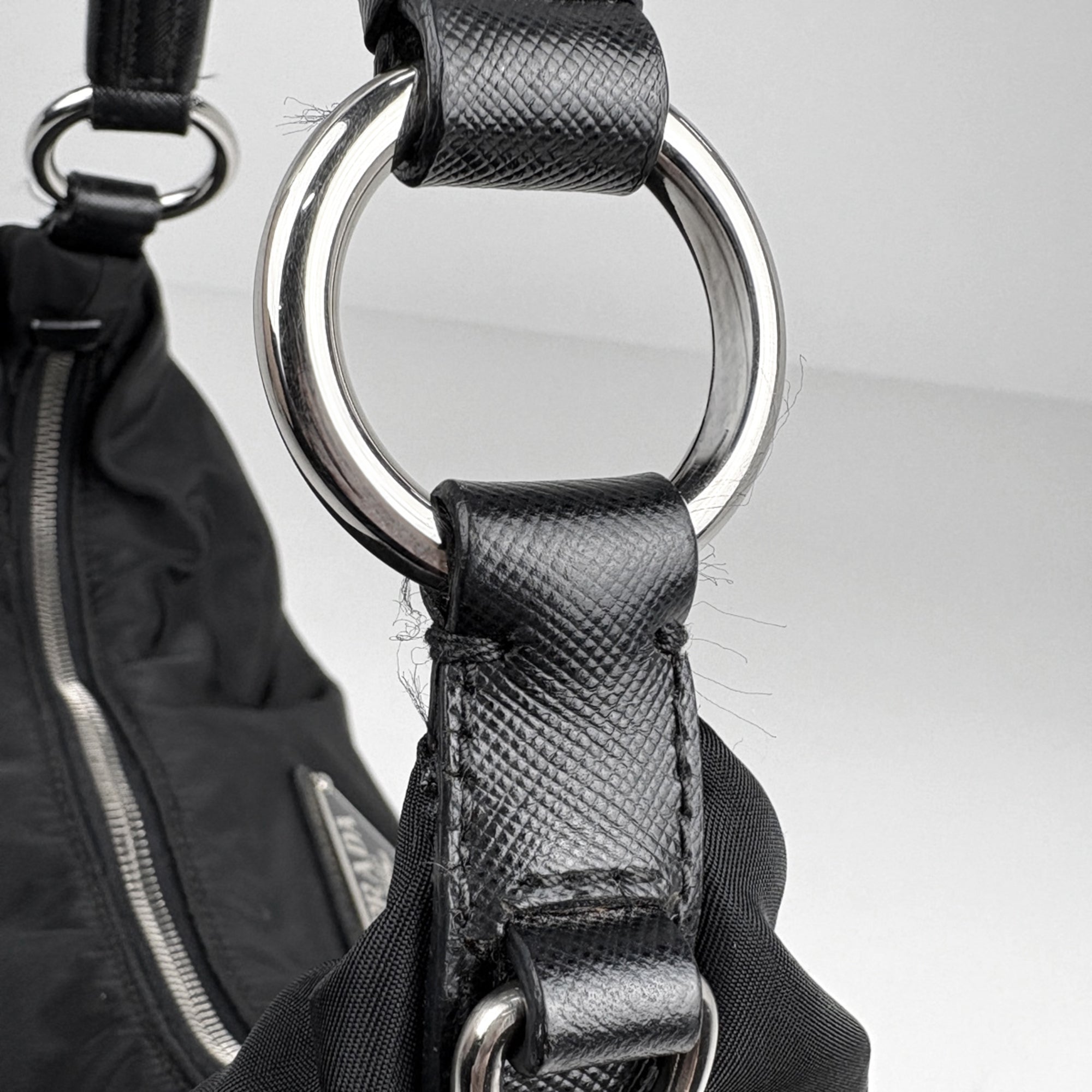 Prada Black Leather Shoulder Bag (Pre-Owned)