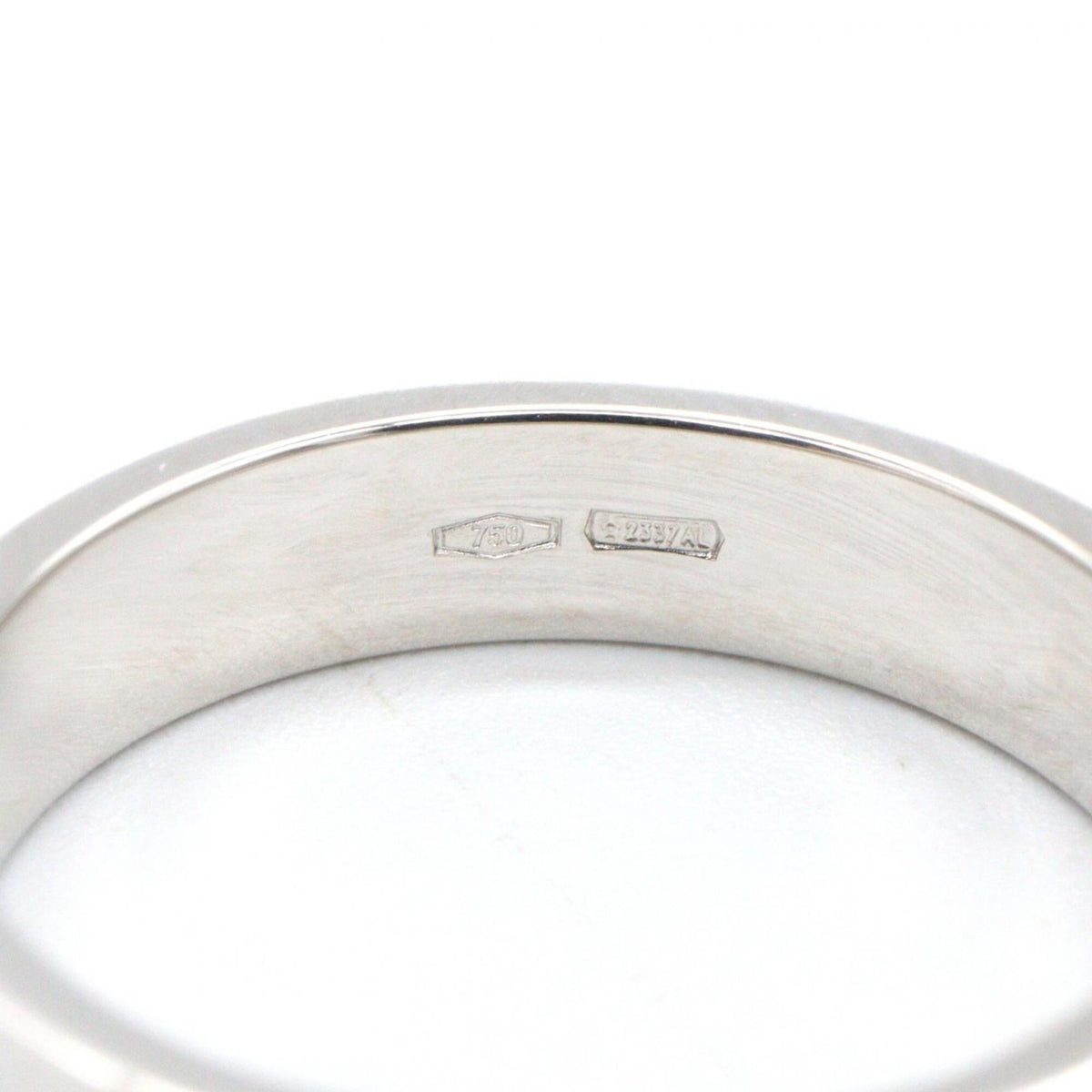 Gucci Silver White Gold (18K) Band Ring (Pre-Owned)
