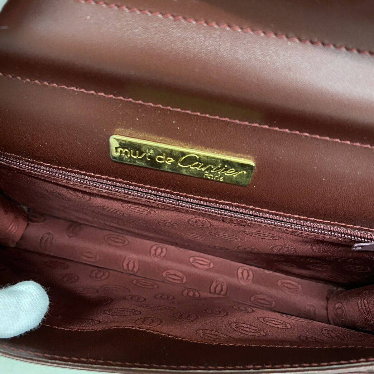 Cartier Bordeaux Leather Clutch Bag (Pre-Owned)