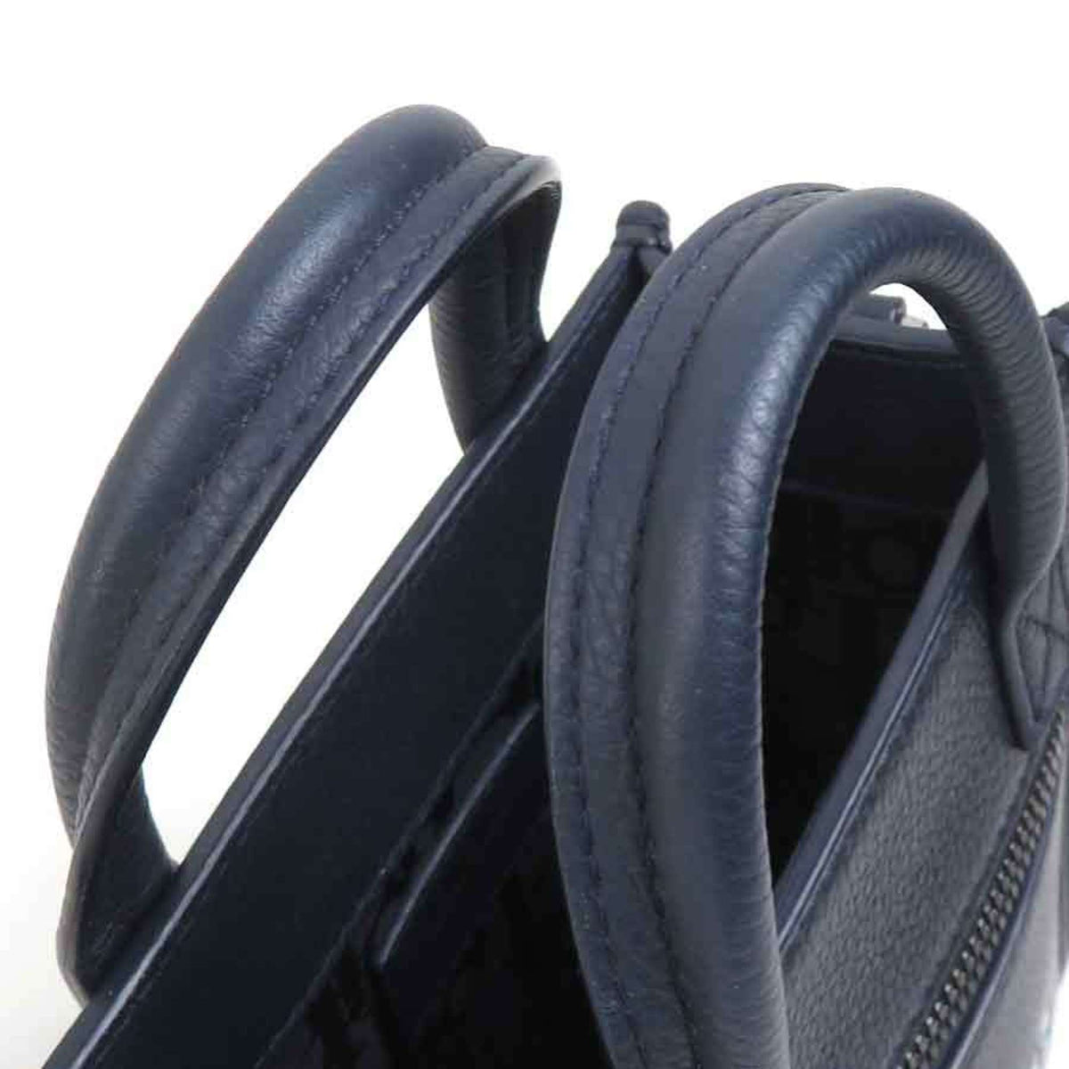 Christian Dior Navy Leather Shoulder Bag (Pre-Owned)
