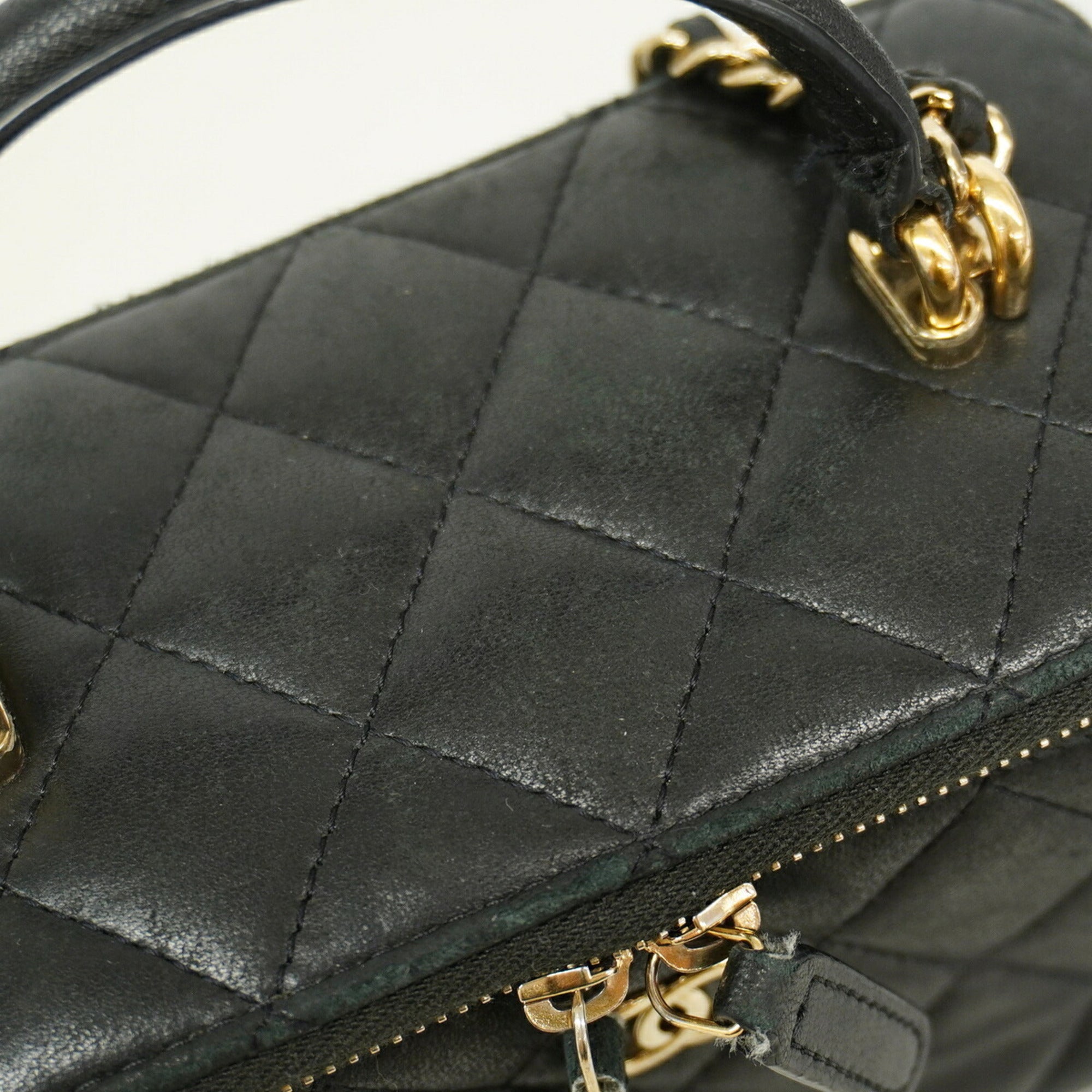 Chanel Black Leather Vanity Bag (Pre-Owned)