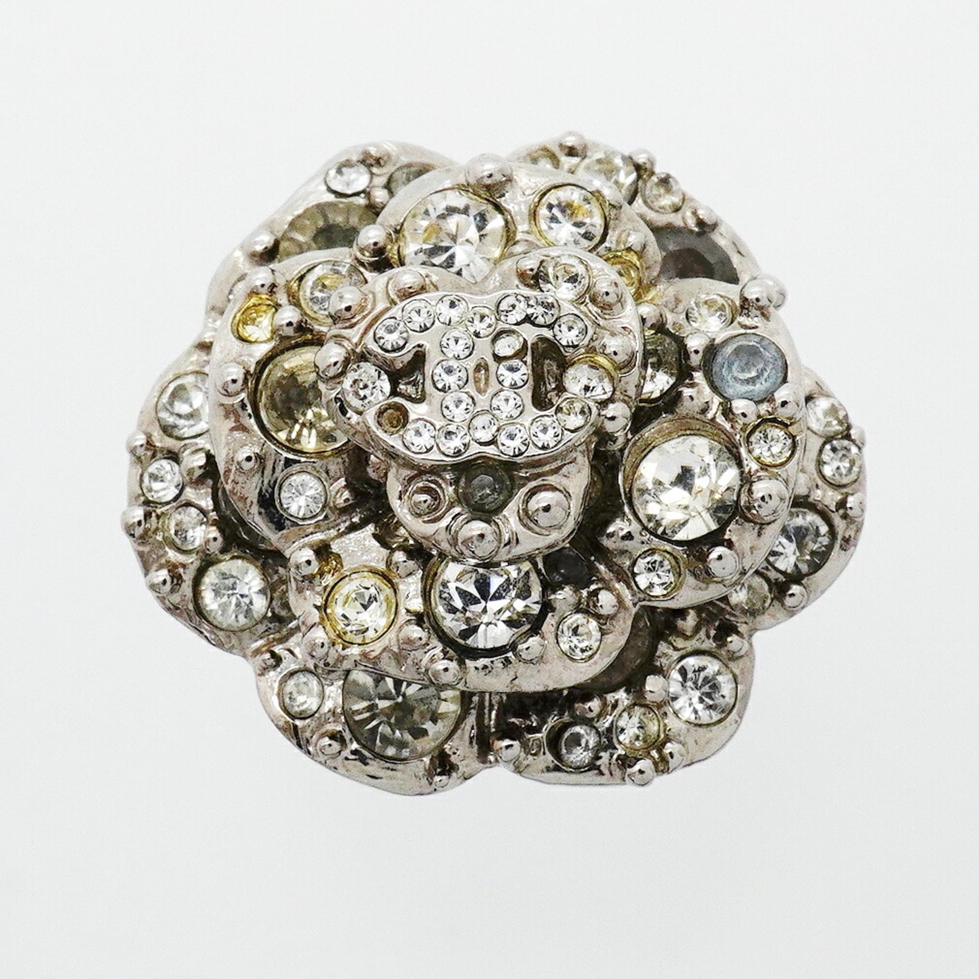 Chanel Silver Metal Rhinestone Band Ring (Pre-Owned)