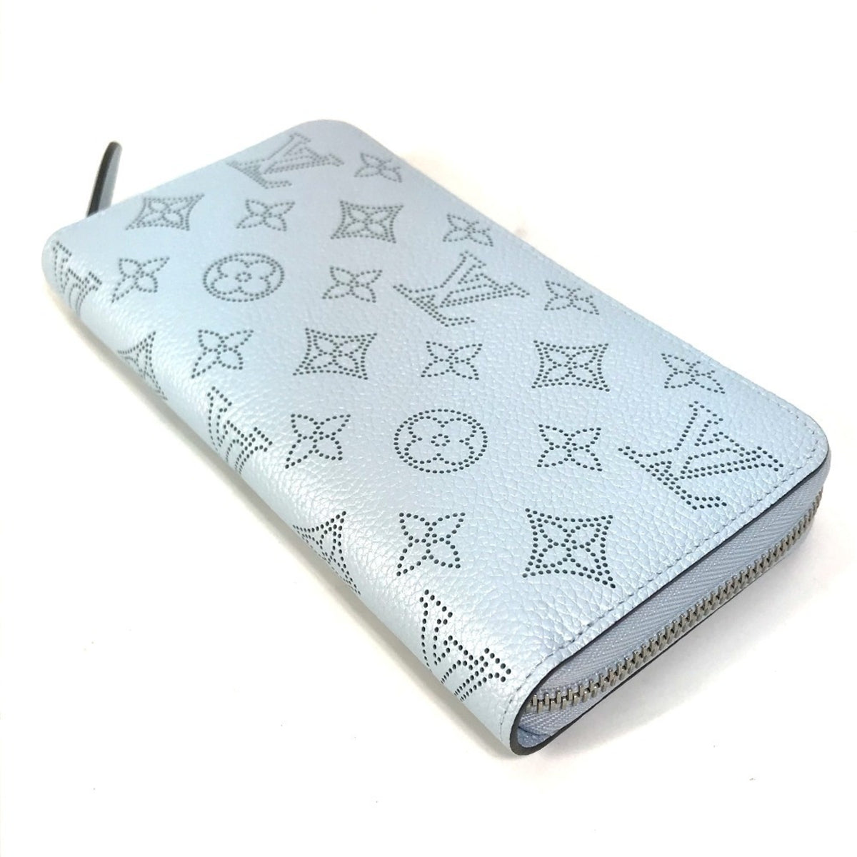 Louis Vuitton Mahina Blue Monogram Long Wallet (Bi-Fold) (Pre-Owned)