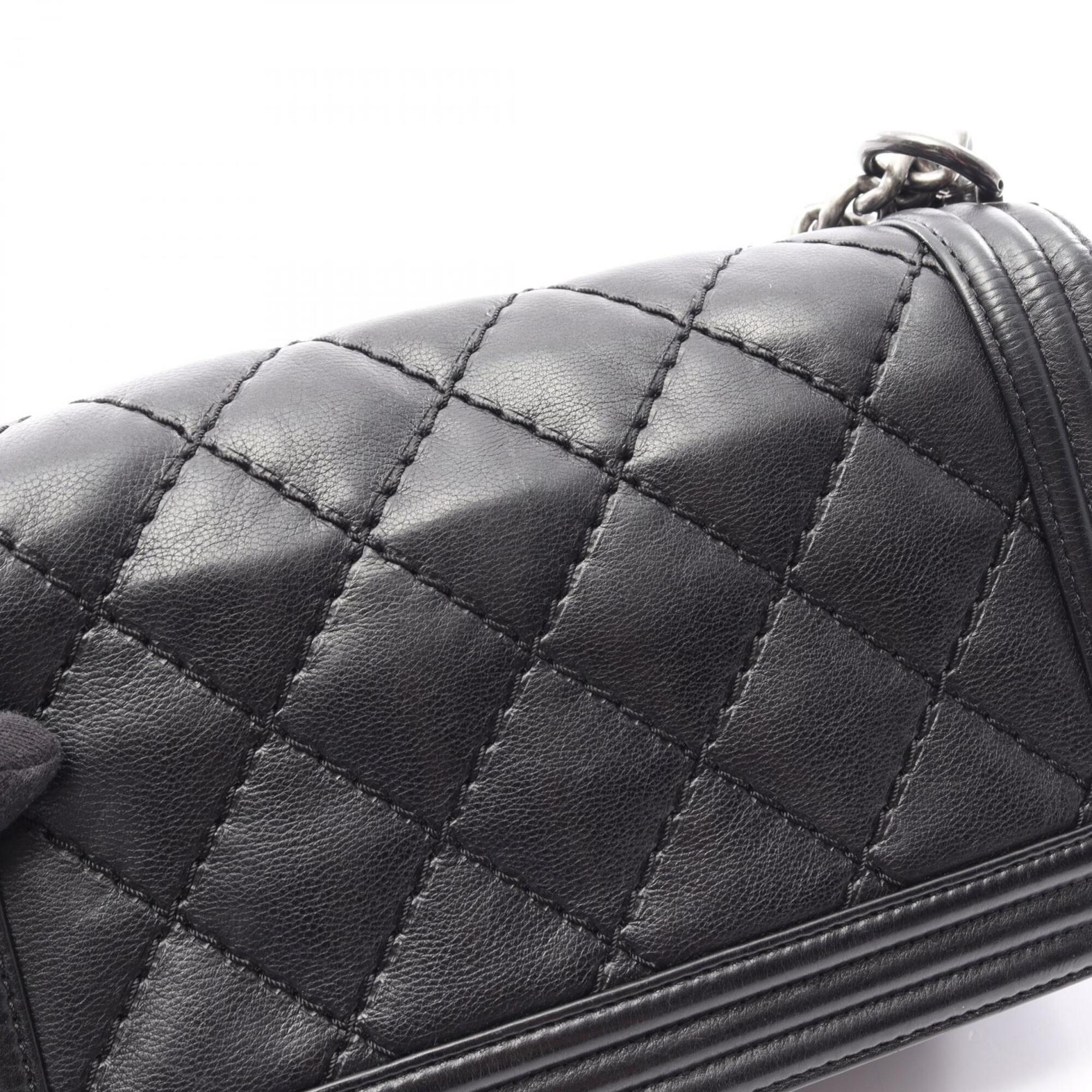 Chanel Black Leather Handbag Shoulder Bag (Pre-Owned)
