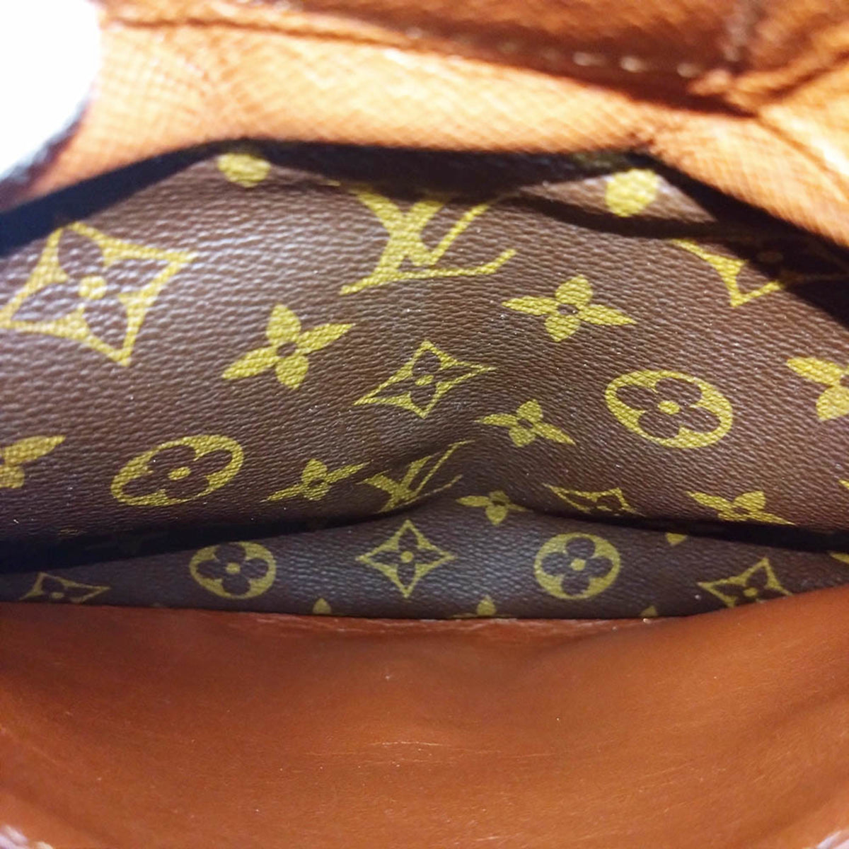 Louis Vuitton Monogram Brown Monogram Shoulder Bag (Pre-Owned)