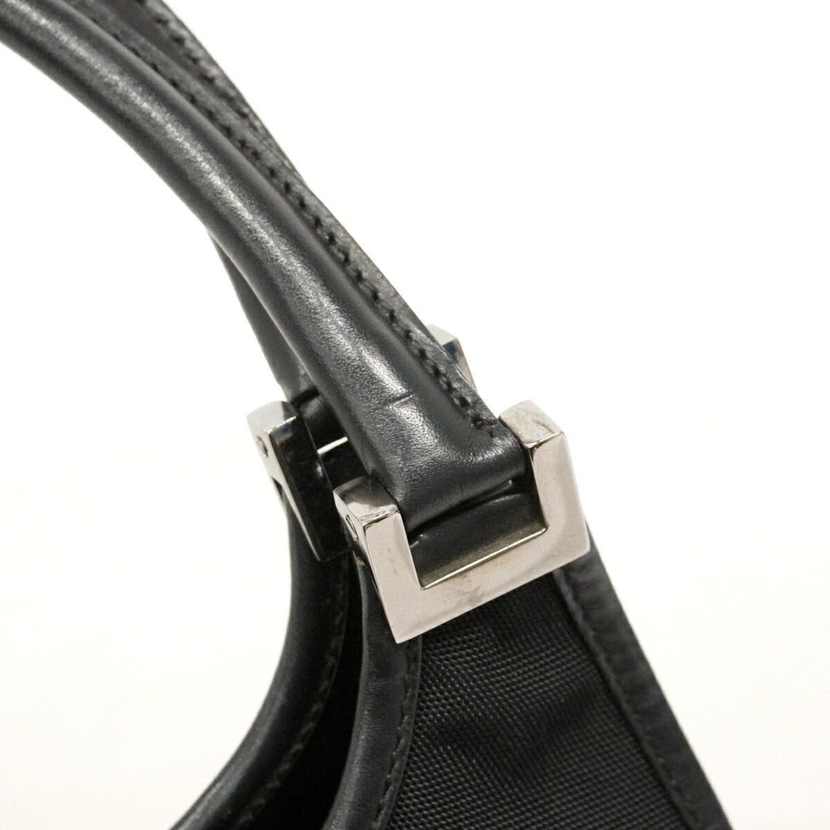 Gucci Black Canvas Handbag (Pre-Owned)