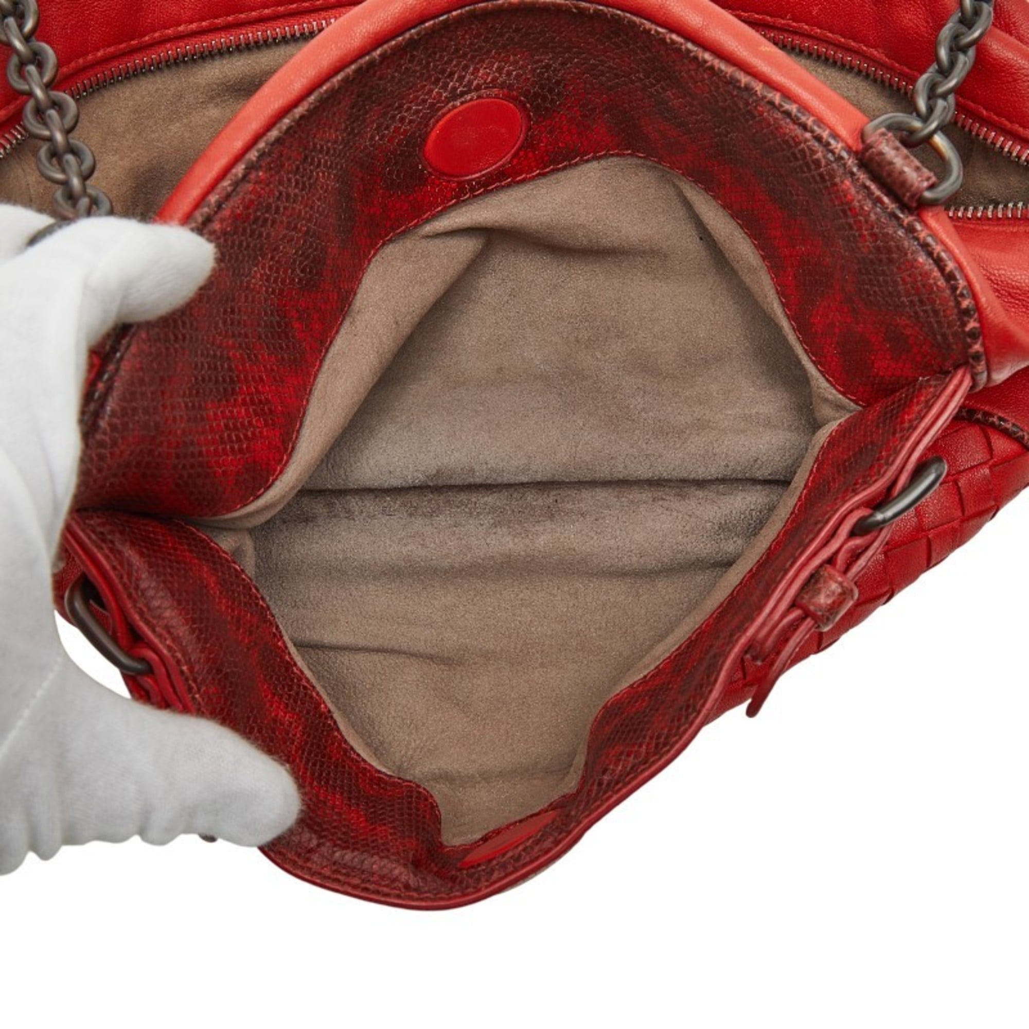Bottega Veneta Red Color Leather Handbag Shoulder Bag (Pre-Owned)