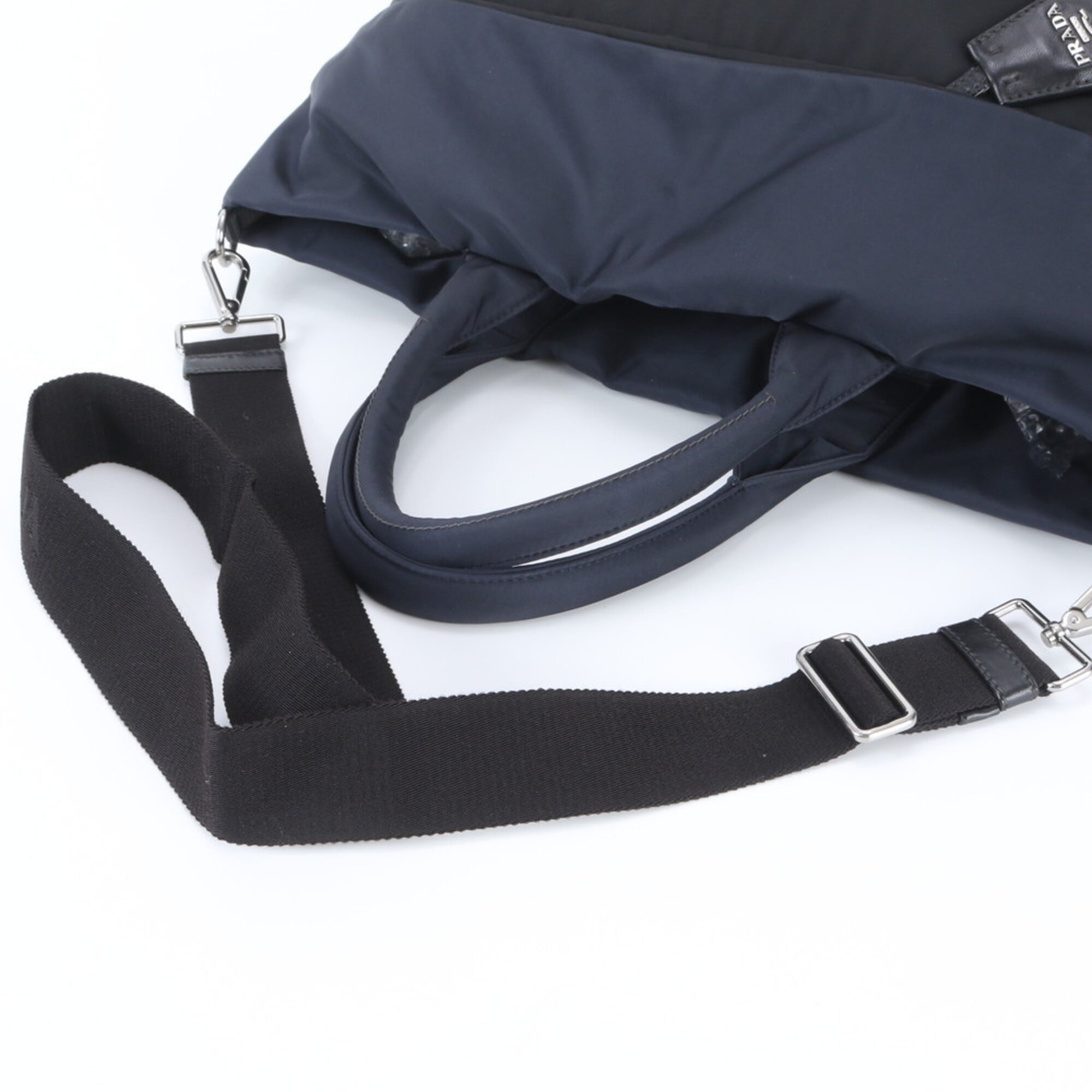 Prada Black Navy Nylon Leather Shoulder Bag (Pre-Owned)