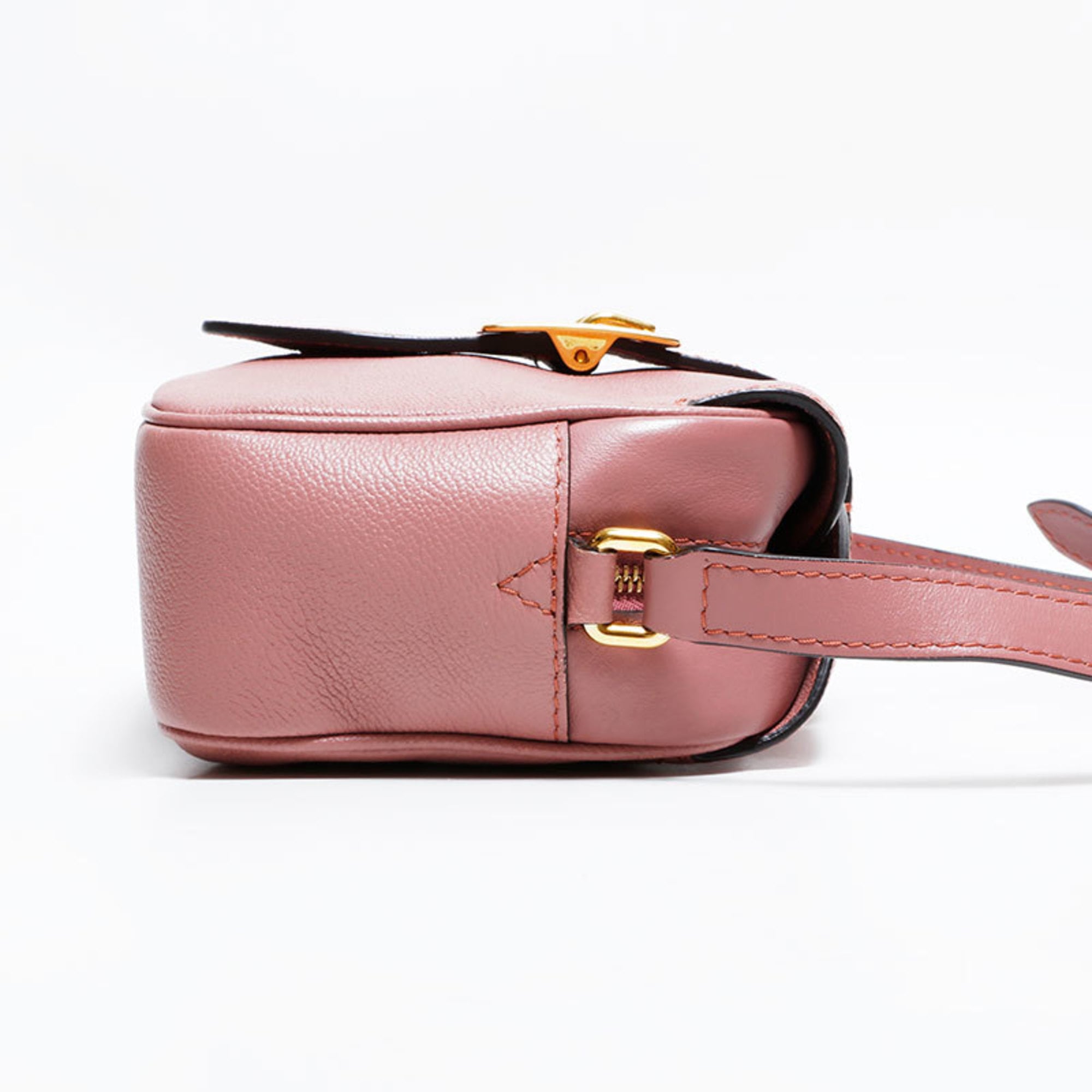 Burberry Pink Leather Shoulder Bag (Pre-Owned)