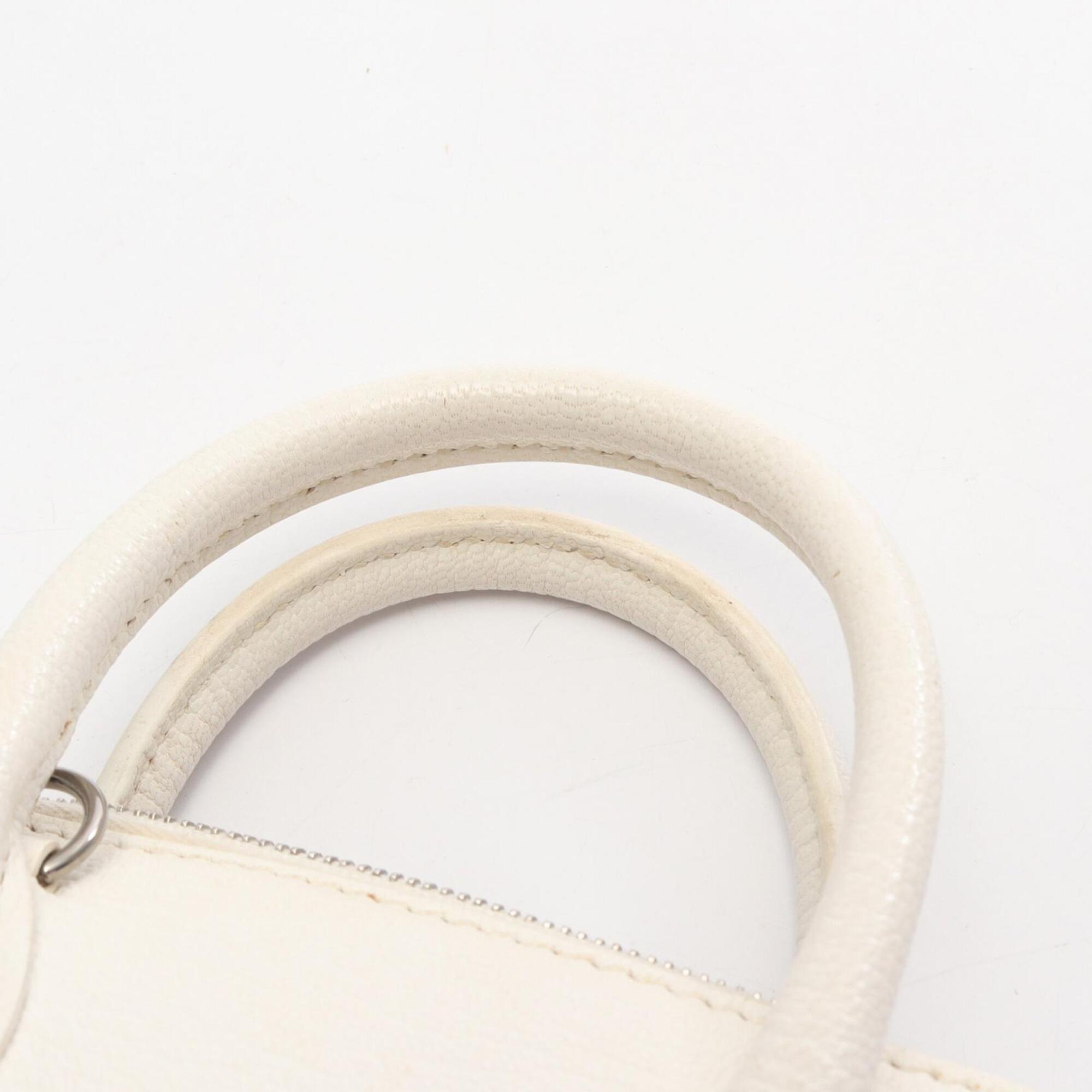 Hermes White Chevre Leather Handbag (Pre-Owned)