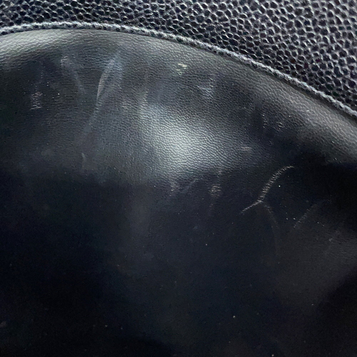 Chanel Black Grained Calfskin Tote Bag (Pre-Owned)