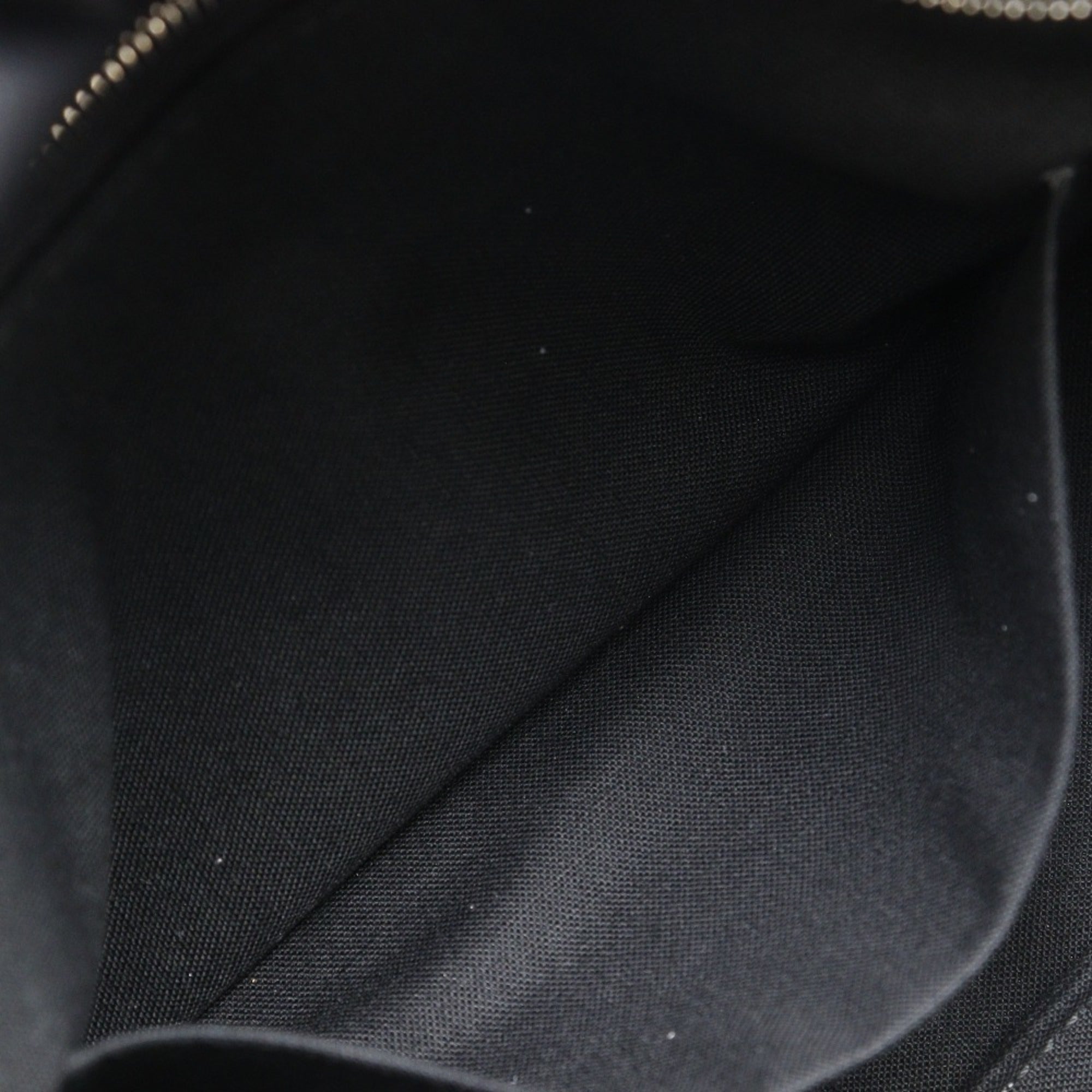 Balenciaga Black Leather Shoulder Bag (Pre-Owned)