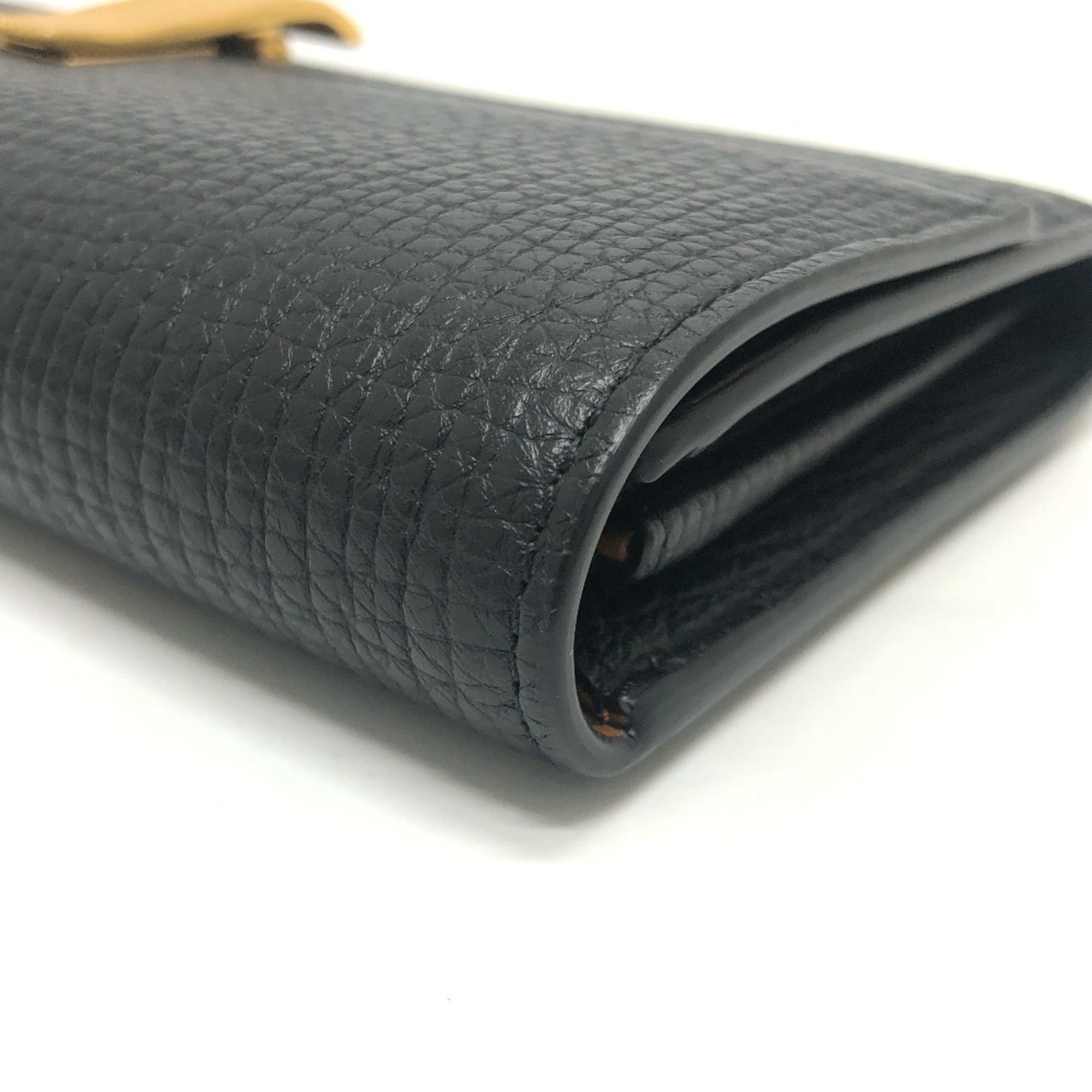 Bottega Veneta Black Leather Long Wallet (Bi-Fold) (Pre-Owned)