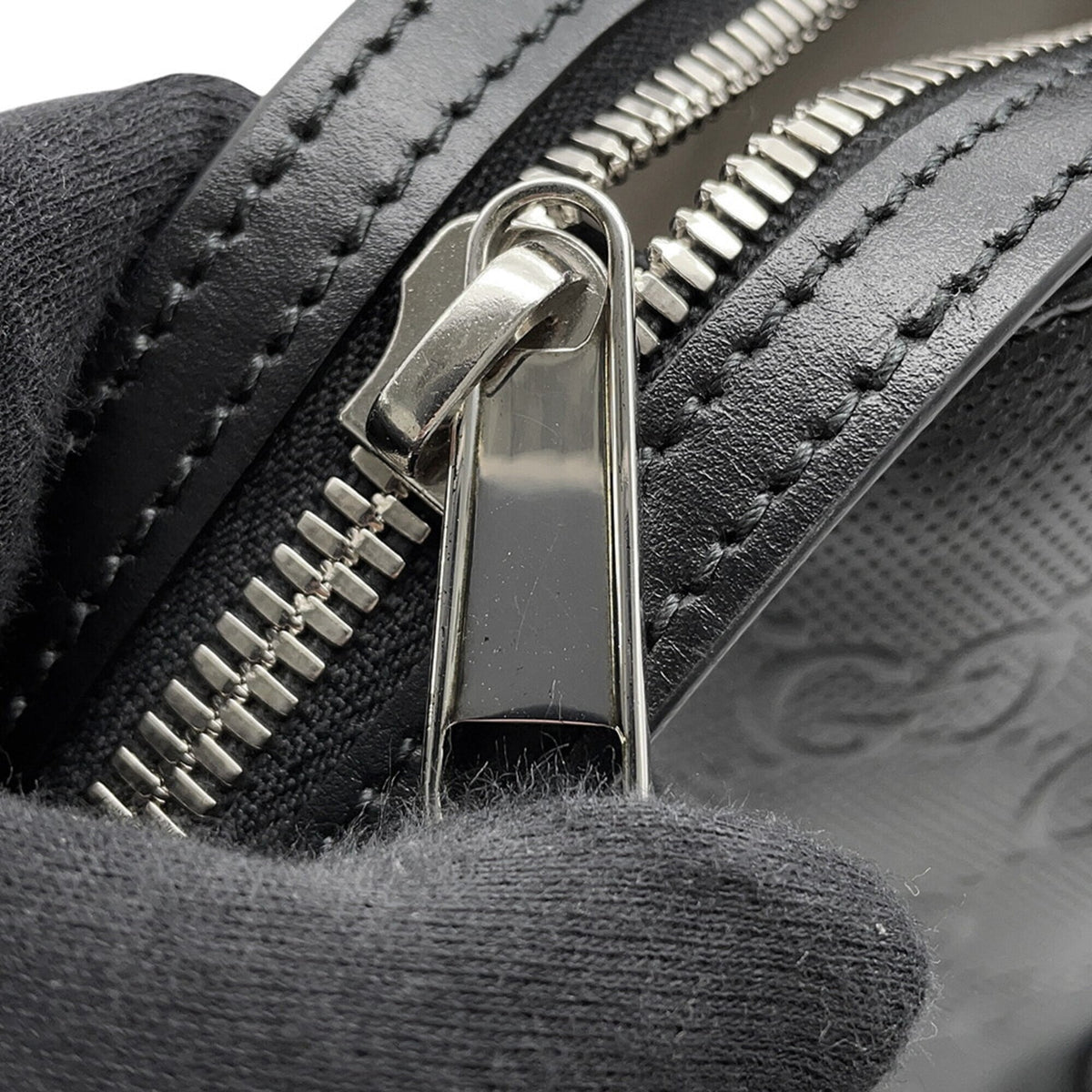Gucci Black Leather Handbag Tote Bag (Pre-Owned)