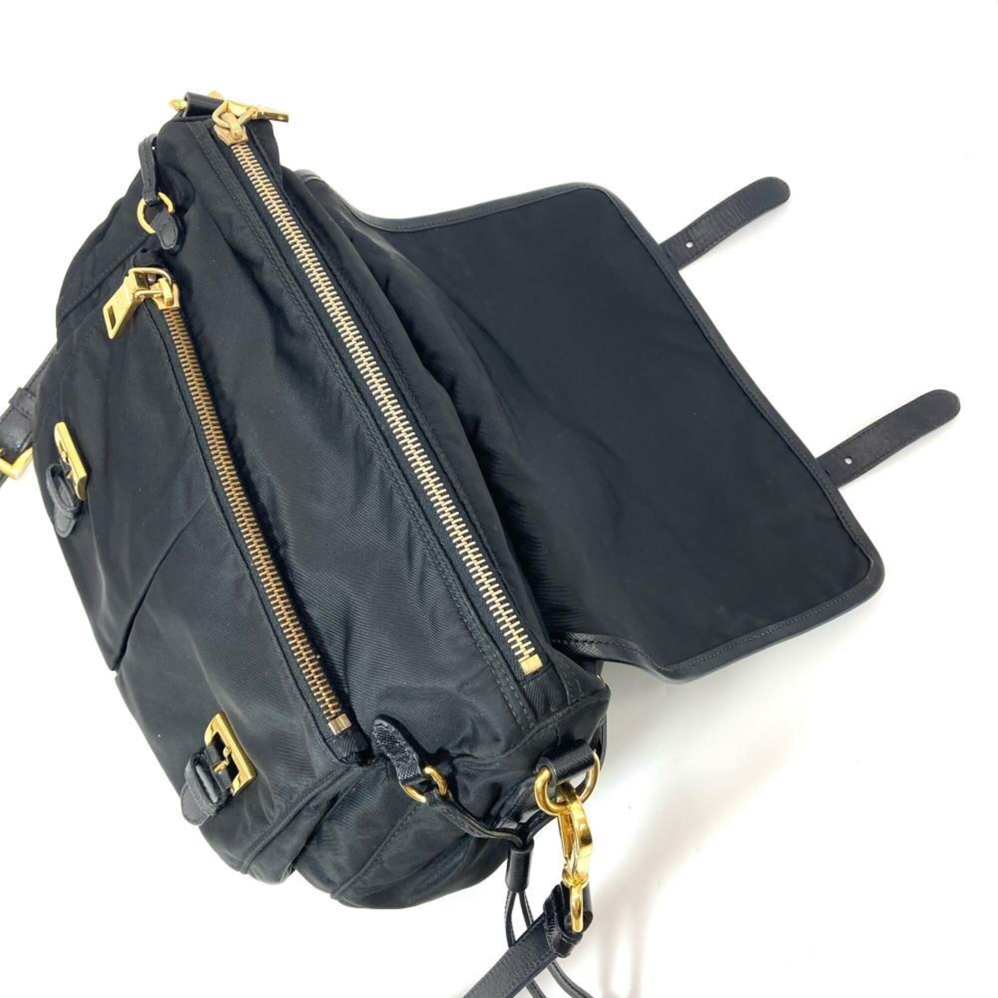 Prada Black Nylon Leather Shoulder Bag (Pre-Owned)