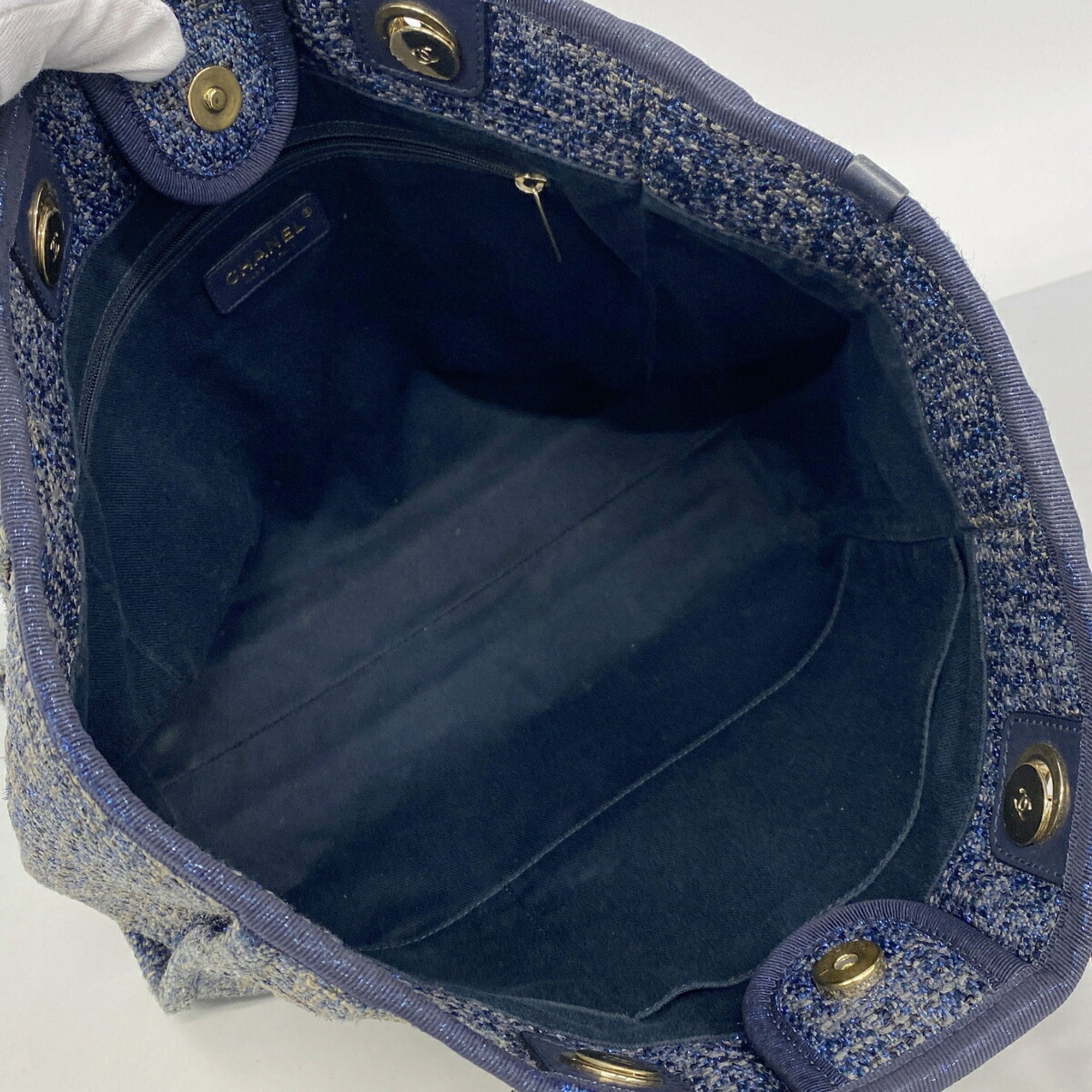 Chanel Blue Tweed Tote Bag (Pre-Owned)