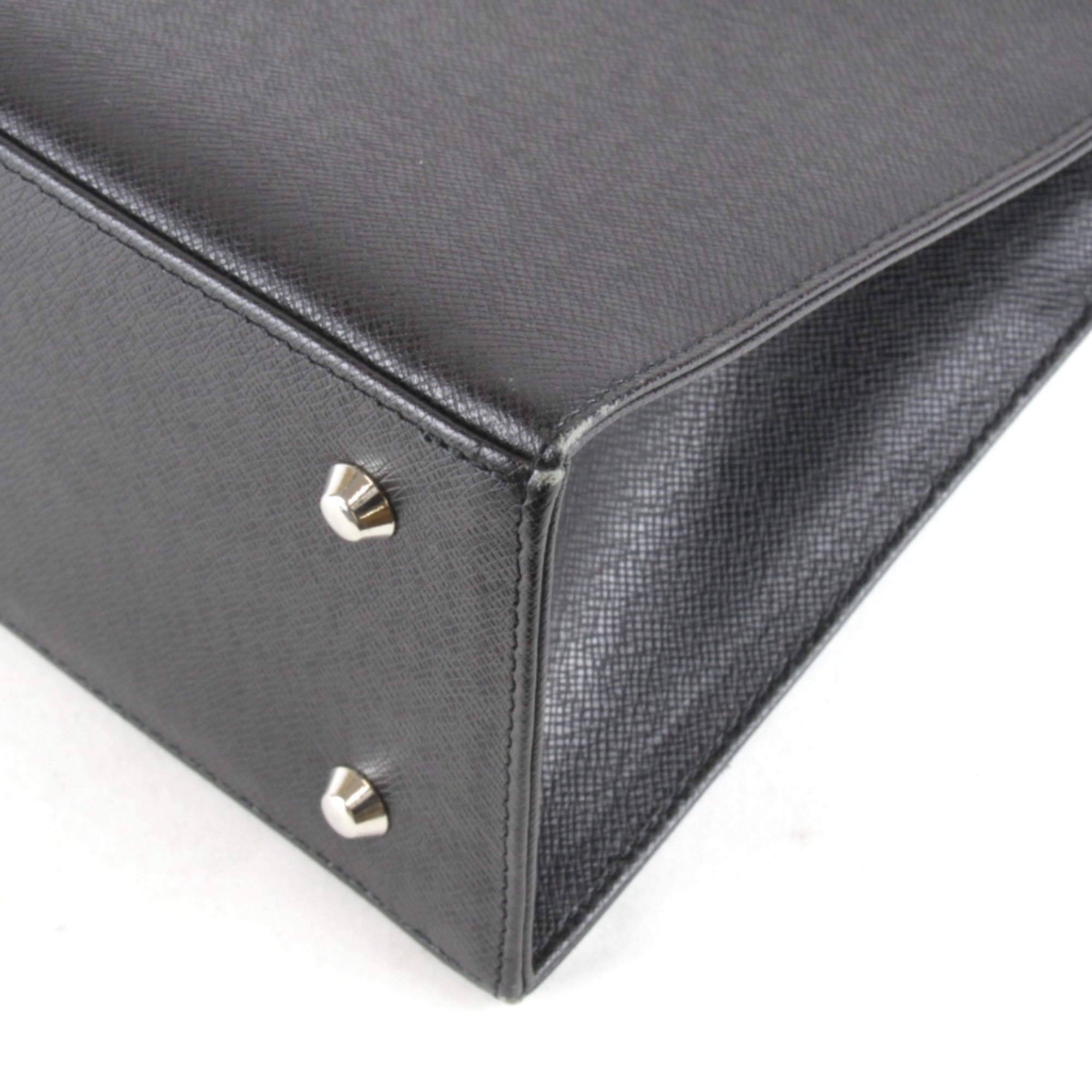 Burberry Black Leather Tote Bag (Pre-Owned)